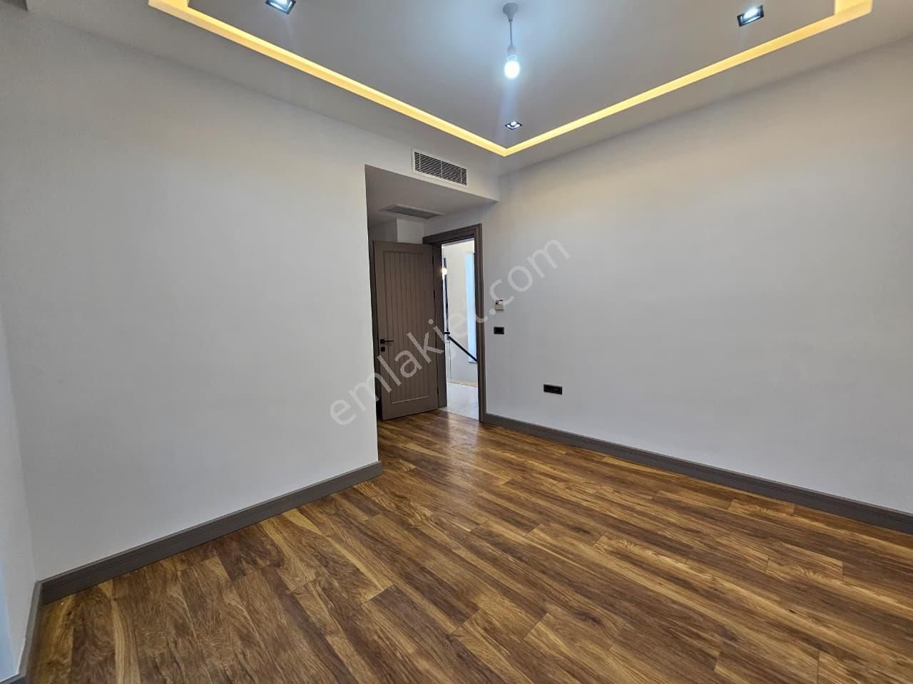 Yeşilbayırda 4+1 Modern Mimarili, Özel Havuzlu Lüks Villa - Görsel 26