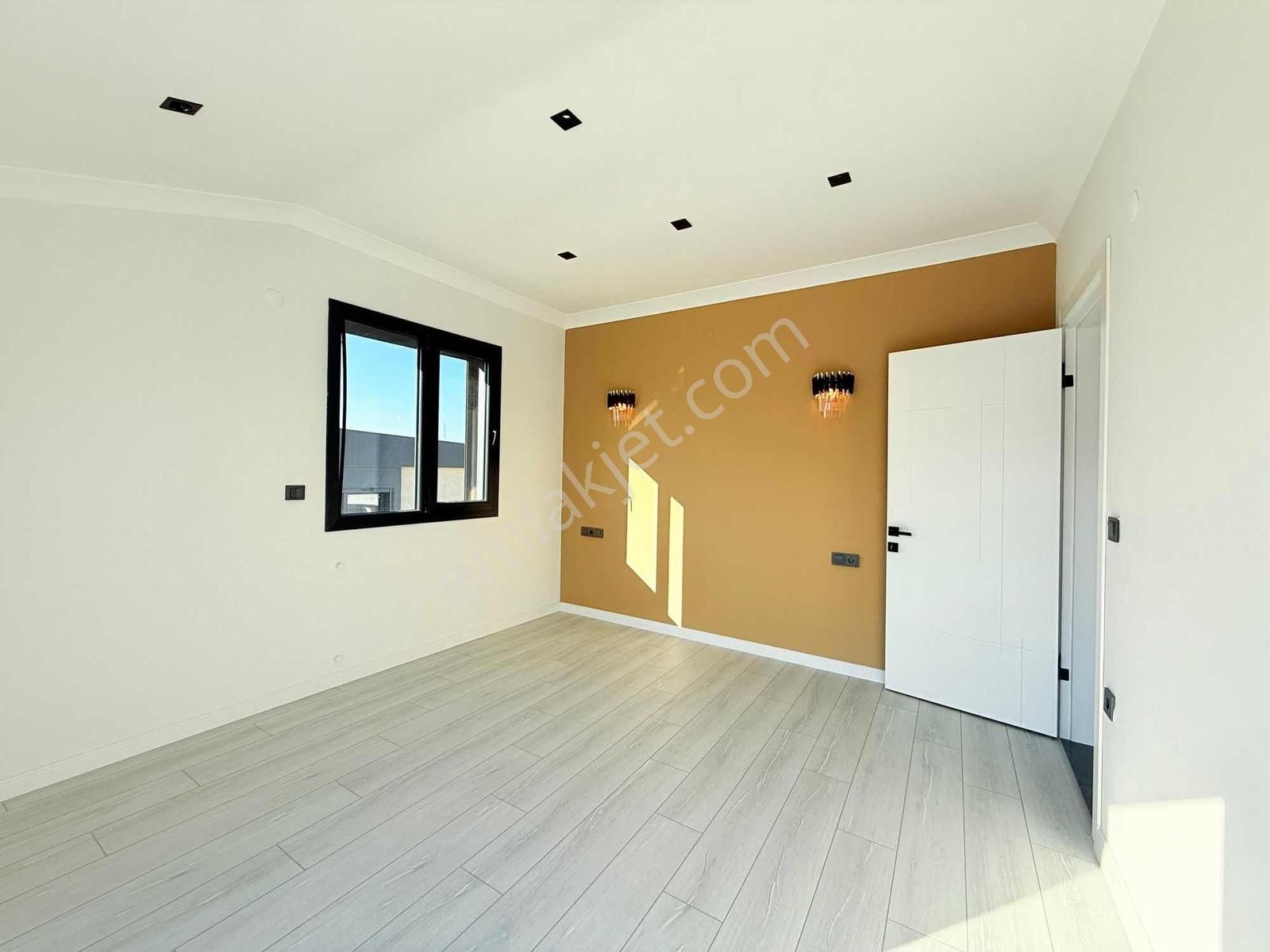 Didim'de Havuzlu Otoparklı Lüks Sıfır Villa - Görsel 5