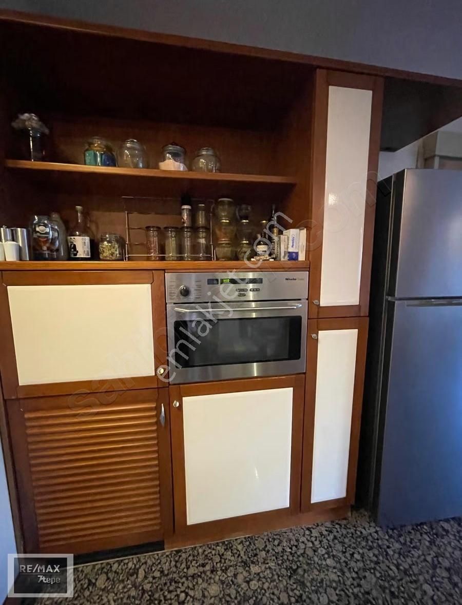 Floryanın En Prestijli Lokasyonunda Satılık Bahçe Dubleksi - Görsel 28