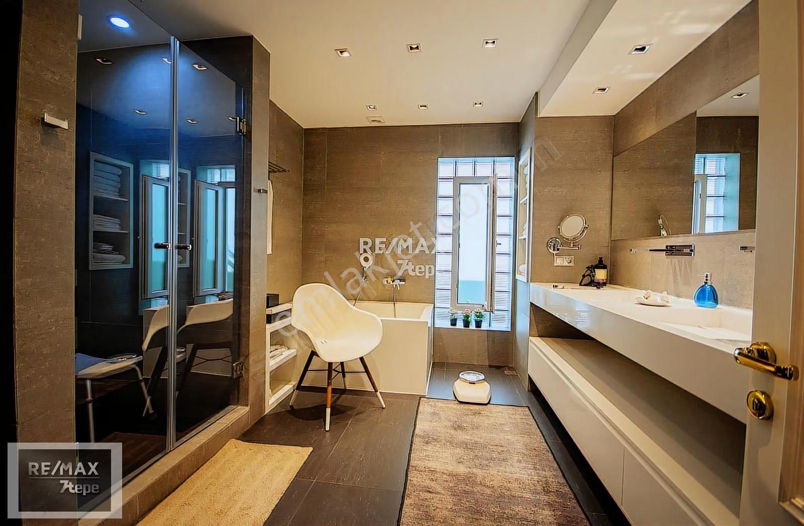 Emirgan 'da Havuzlu Müstakil Mükemmel Villa - Görsel 6