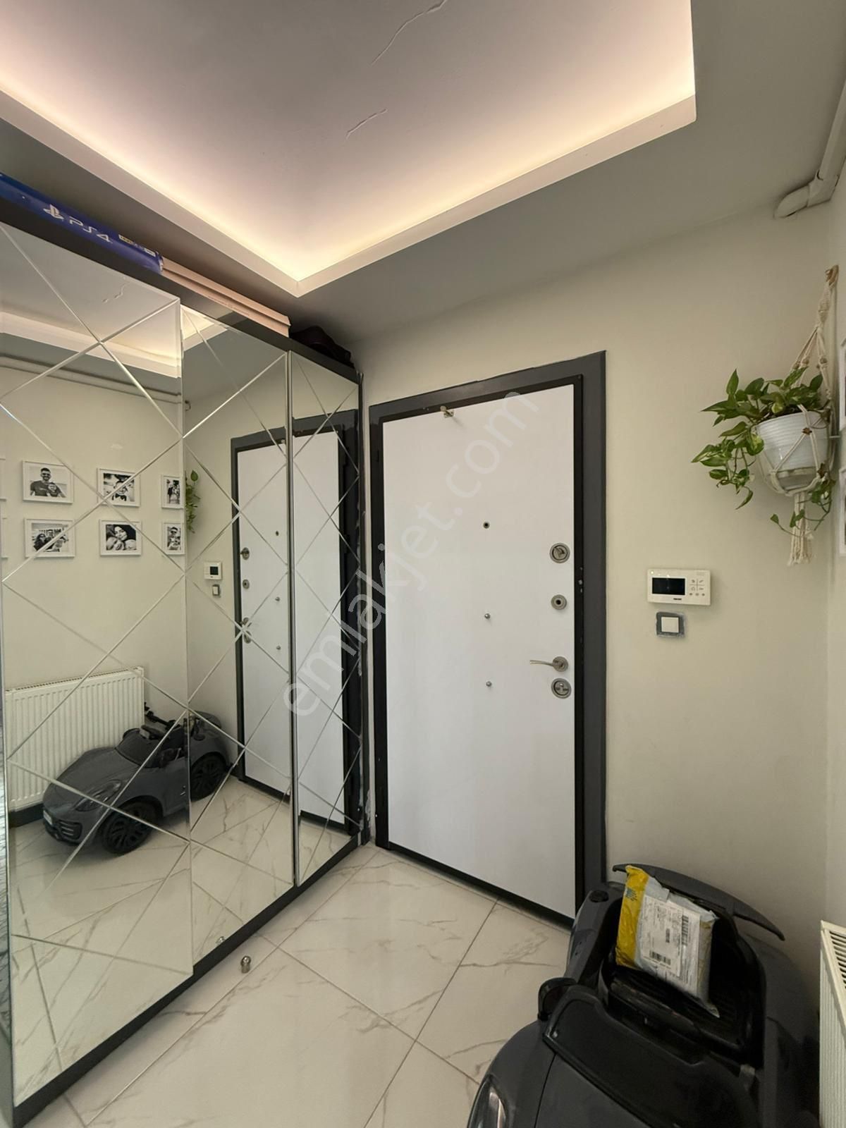 Tellidere'de/metroya Yakın/3 Yaş/3+1/k.mutfak/ç.banyo/iskanlı !! - Görsel 30