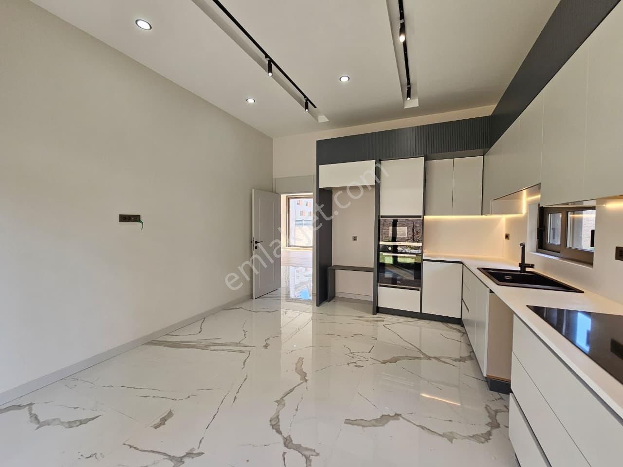 Altıntaş'ta 4+1 Modern Ve Lüks Müstakil Villa - Görsel 13