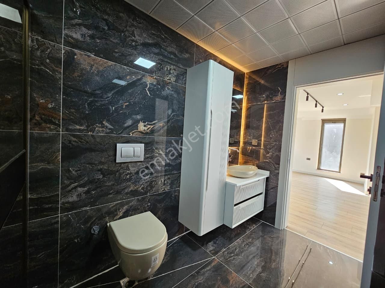 Altıntaş'ta 4+1 Modern Ve Lüks Müstakil Villa - Görsel 12