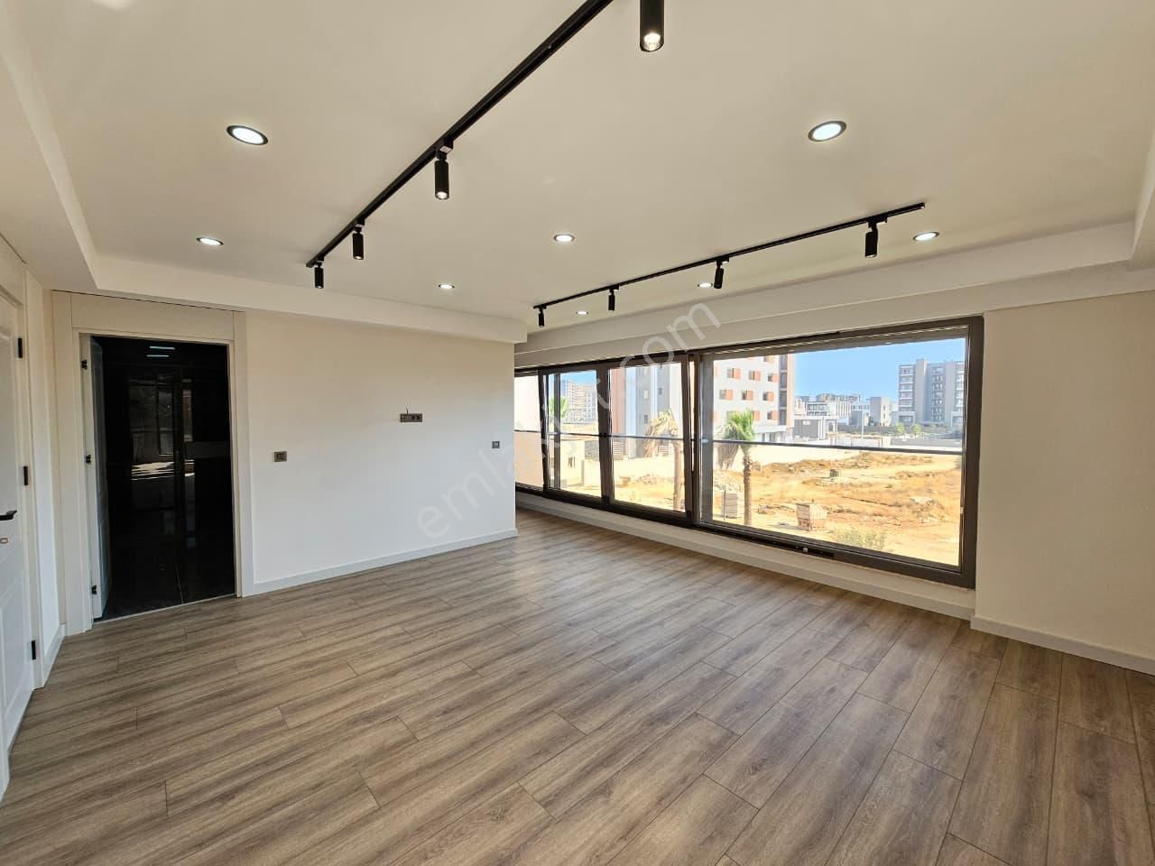 Altıntaş'ta 4+1 Modern Ve Lüks Müstakil Villa - Görsel 21