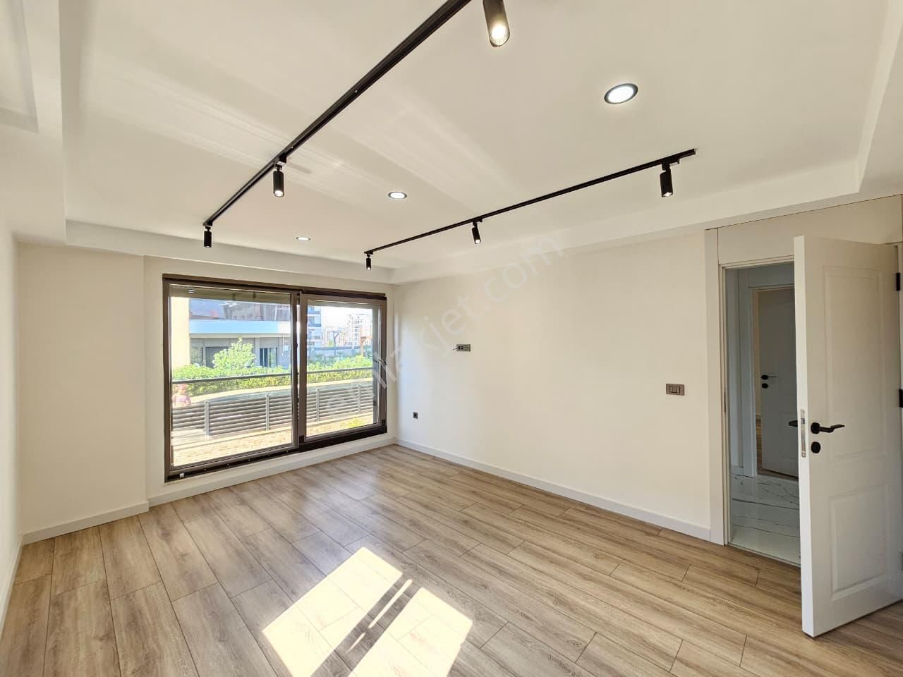 Altıntaş'ta 4+1 Modern Ve Lüks Müstakil Villa - Görsel 31