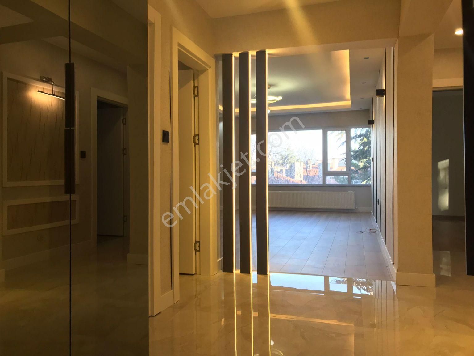 Görkem'den 19 Mayıs Hastanesi Yanı 2+1 Bağımsız Ara Kat 3 Balkonlu Ultra Lüx - Görsel 29