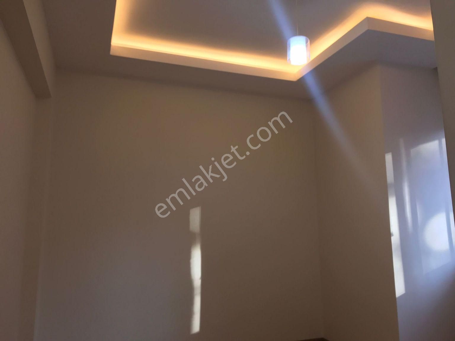 Görkem'den 19 Mayıs Hastanesi Yanı 2+1 Bağımsız Ara Kat 3 Balkonlu Ultra Lüx - Görsel 2