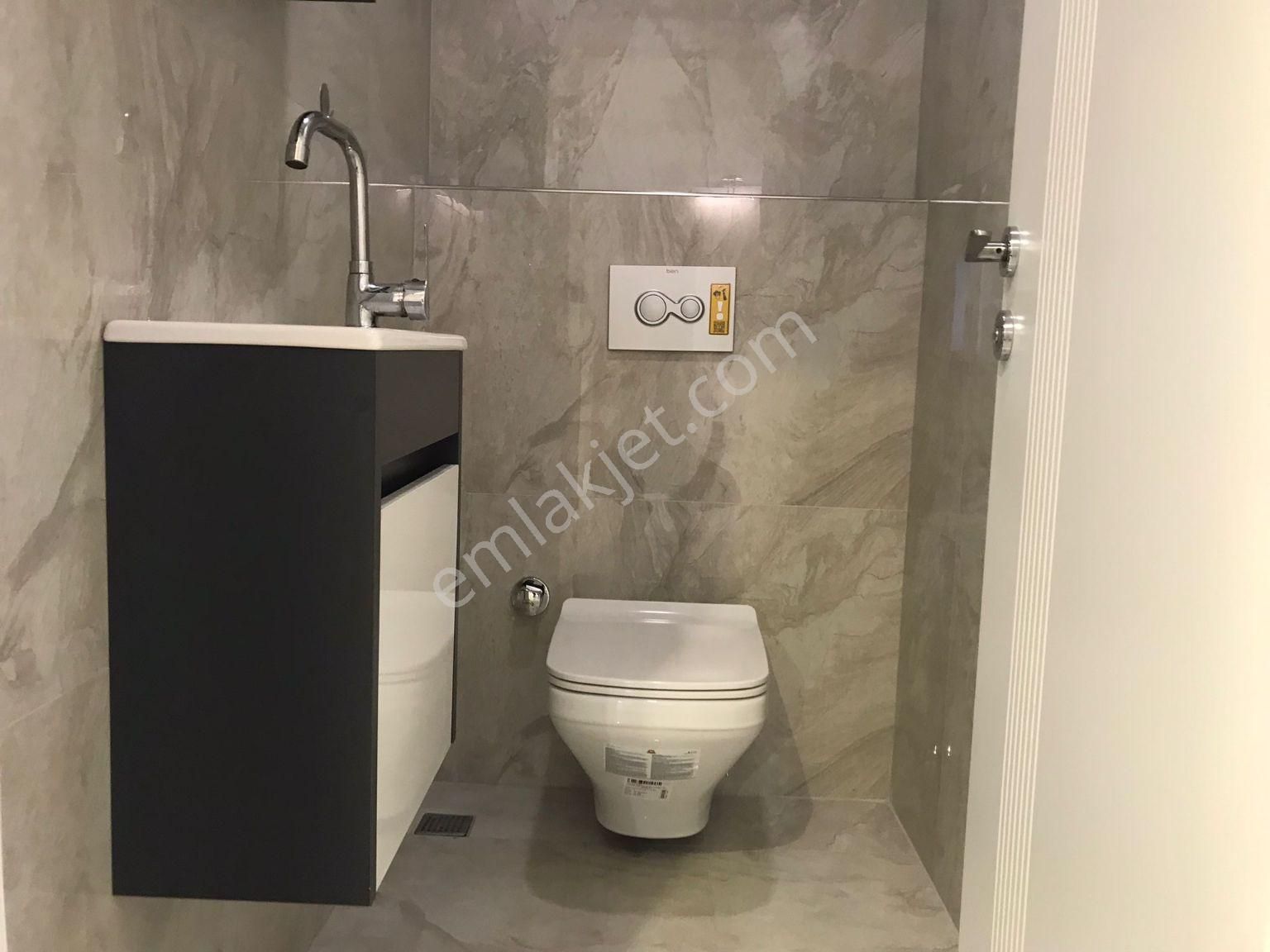 Görkem'den 19 Mayıs Hastanesi Yanı 2+1 Bağımsız Ara Kat 3 Balkonlu Ultra Lüx - Görsel 18