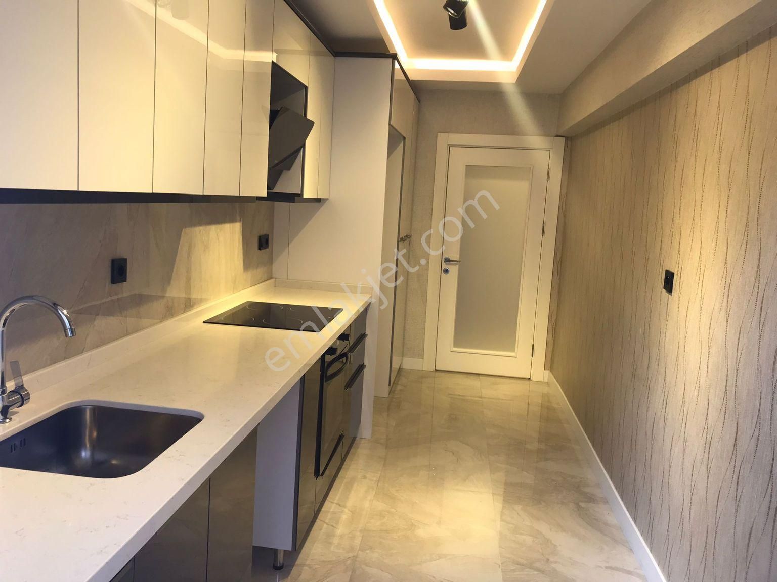 Görkem'den 19 Mayıs Hastanesi Yanı 2+1 Bağımsız Ara Kat 3 Balkonlu Ultra Lüx