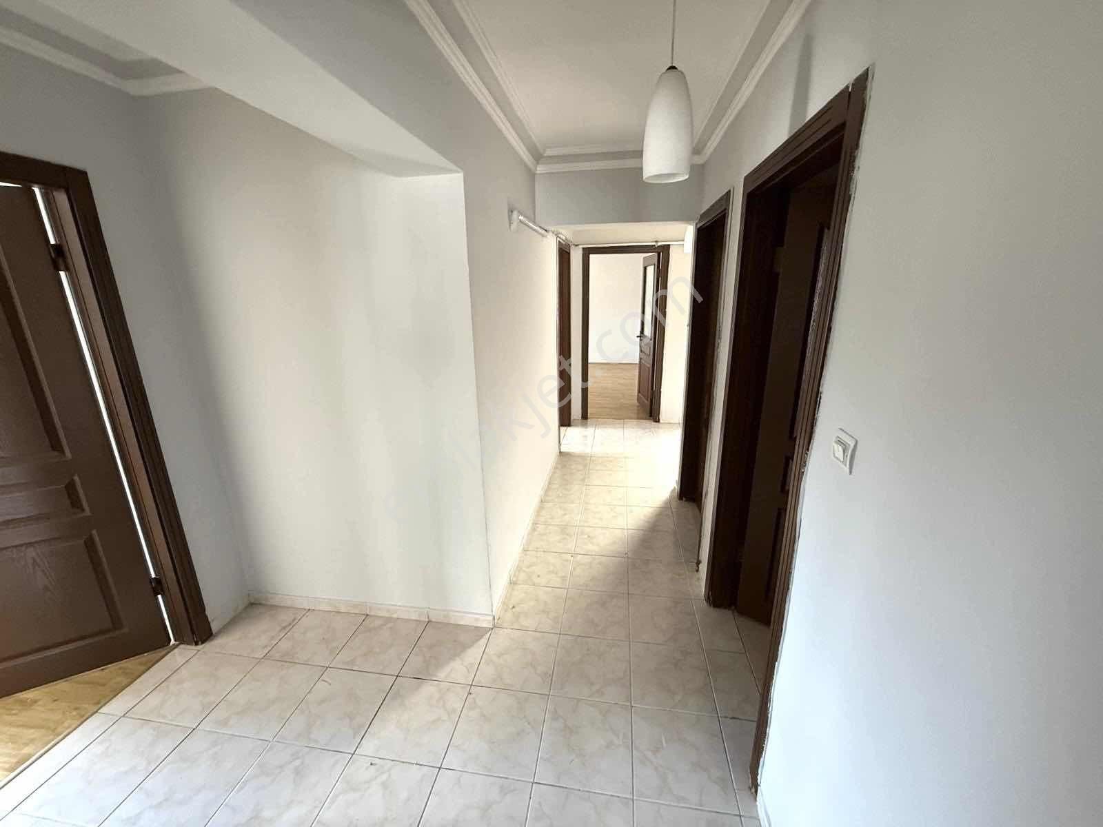 Şentürk Gayrimenkul'den//orhan Kemal Caddesi Üzerinde// - Görsel 21