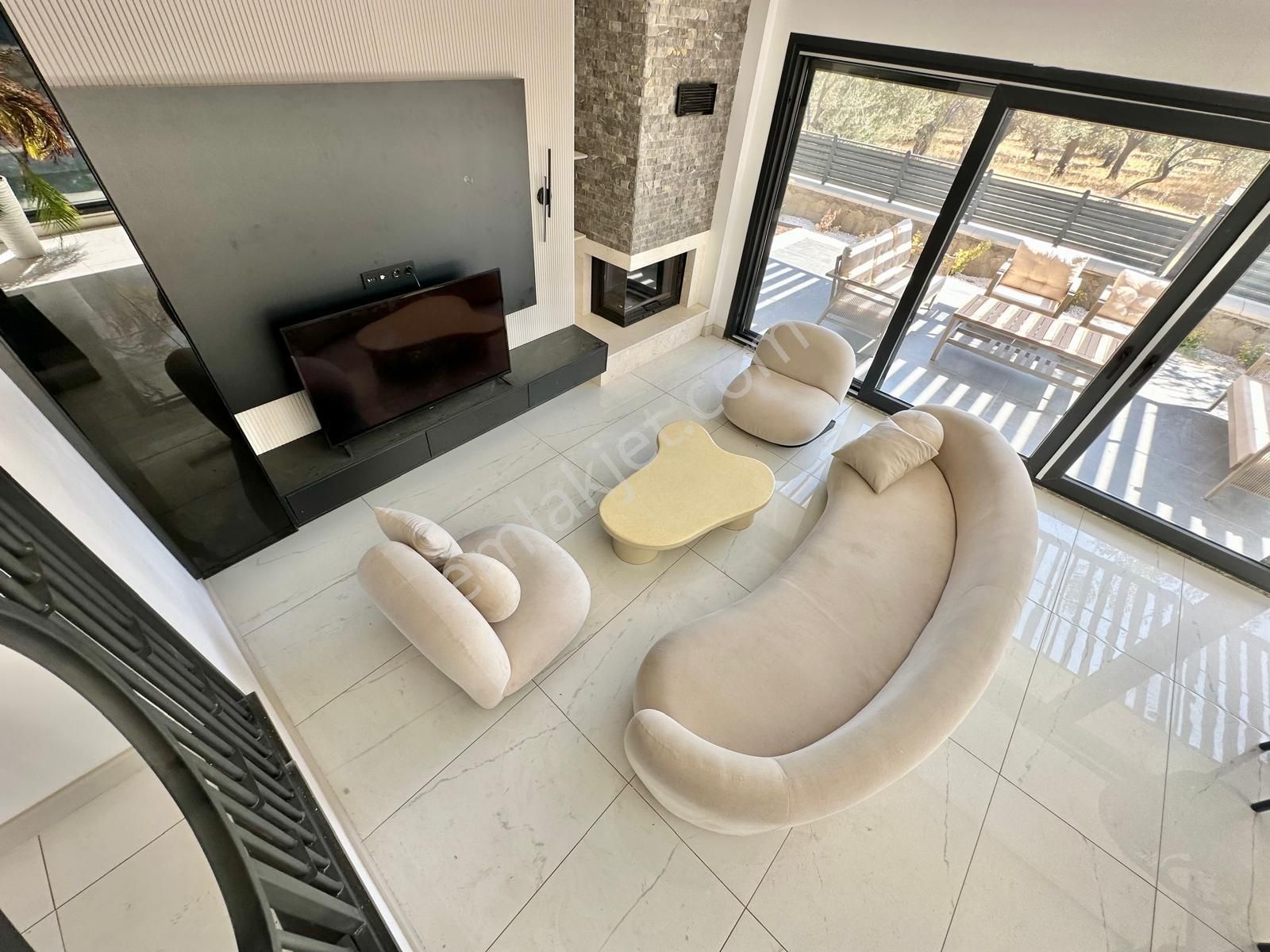 Berkay Demirel'den Gürede Hayallerin Ötesinde Havuzlu 5+1 Villa - Görsel 9