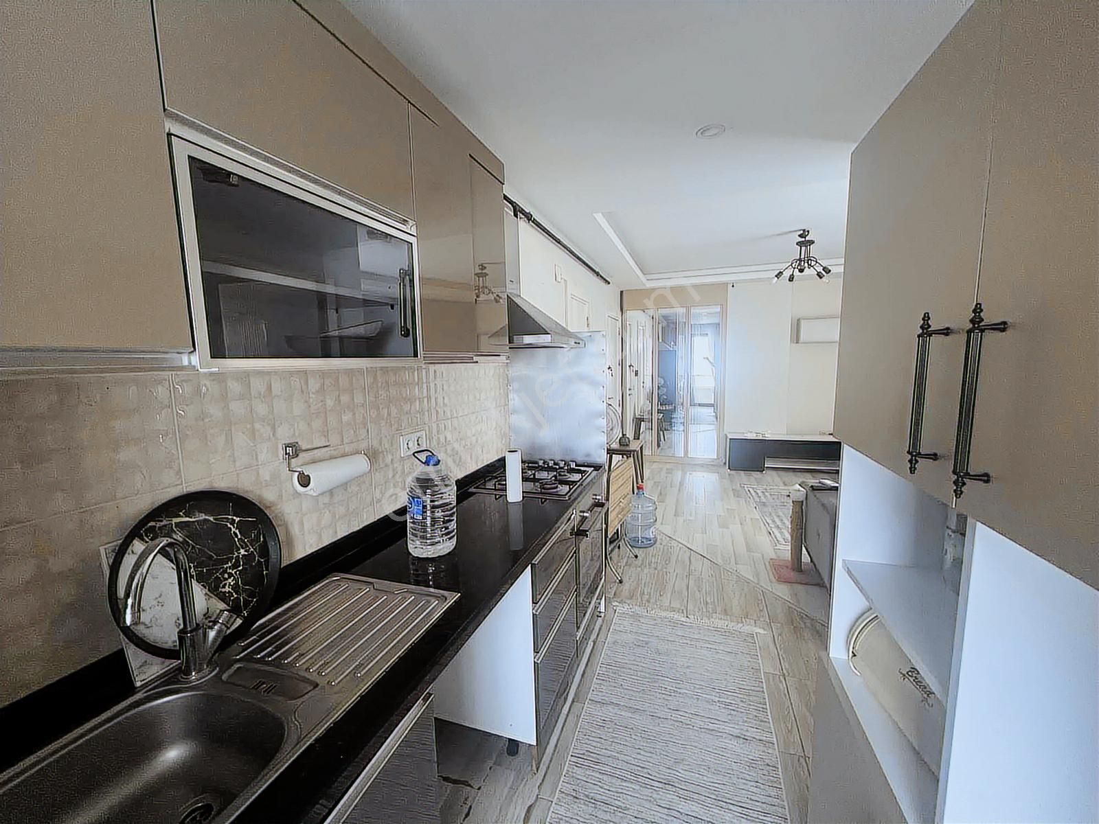 New Form'dan Alanya Sokağında 1+1 Eşyalı Kiralık Daire - Görsel 16