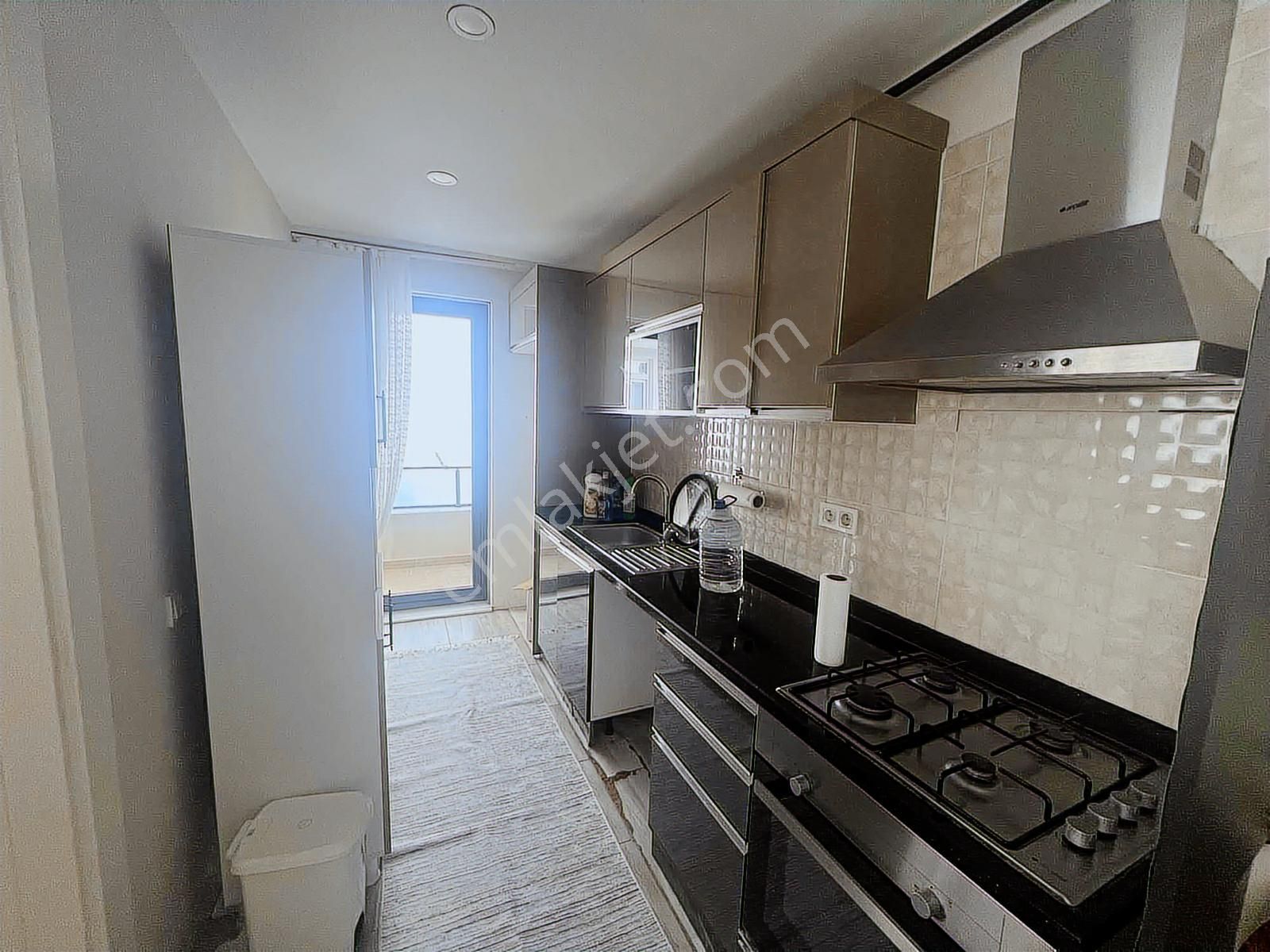 New Form'dan Alanya Sokağında 1+1 Eşyalı Kiralık Daire - Görsel 15