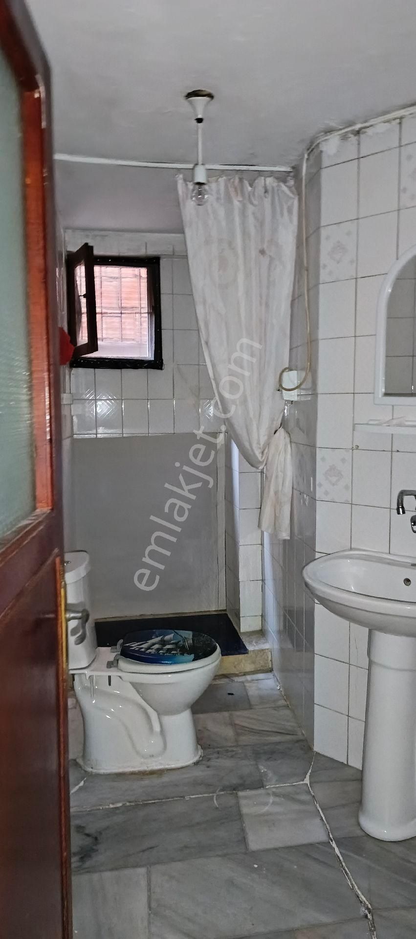 Üsküdar Belediyesi Yakınının Da Karşısın Da - Görsel 17