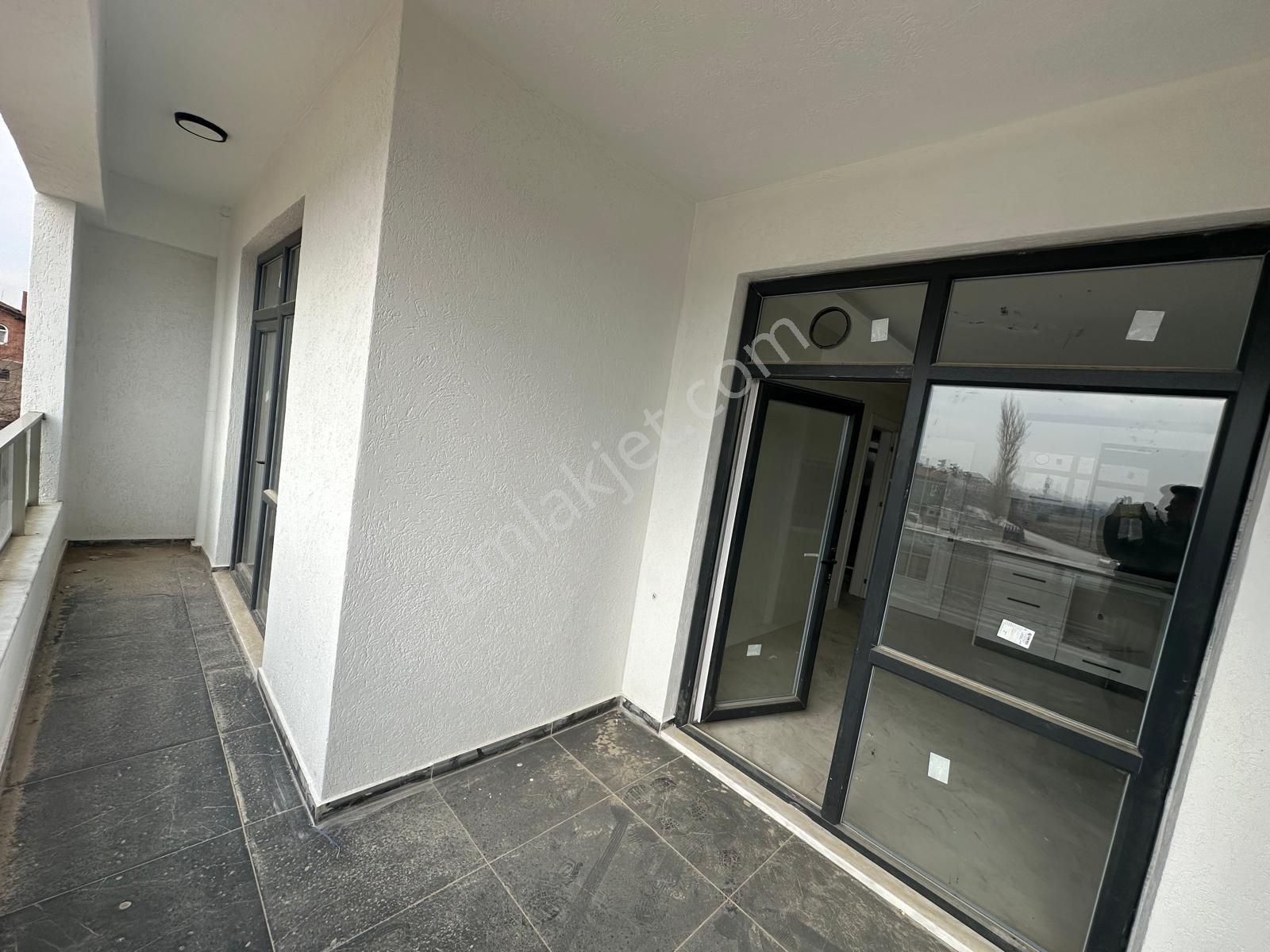 Uluğbey Mah Antalya Çevre Yoluna Sıfır 3+1 Satılık Daire - Görsel 6