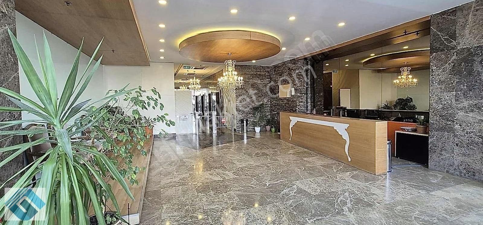 Beylikdüzü Perlavisda Residance Ful Mobilyalı Ofis - Görsel 2