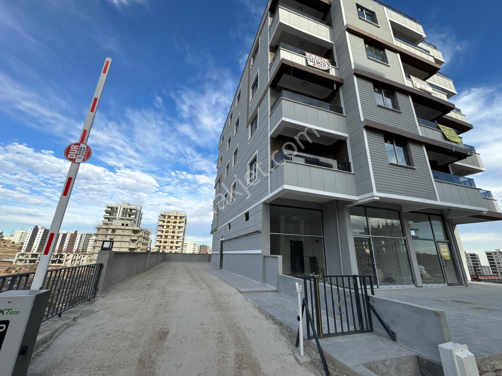 World İlkevim'den Yerden Isıtma&kapalı Otopark Kiralık Daire - Görsel 23