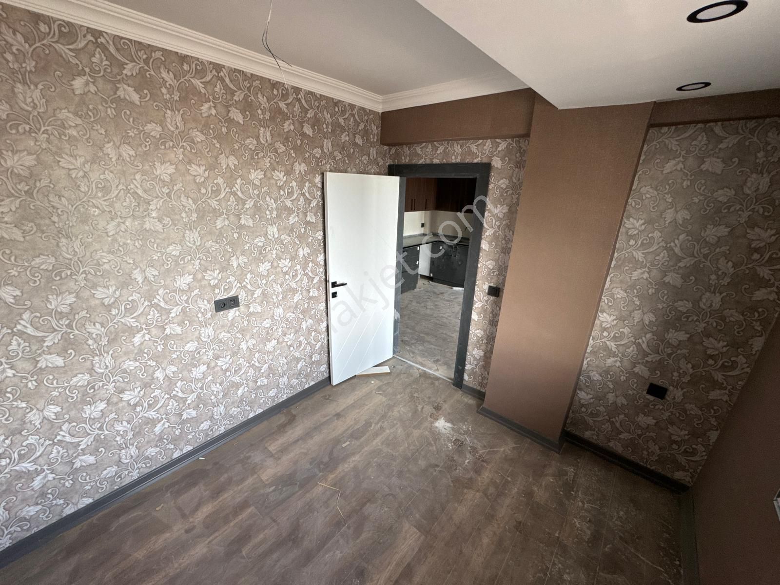 World İlkevim'den Yerden Isıtma&kapalı Otopark Kiralık Daire - Görsel 3