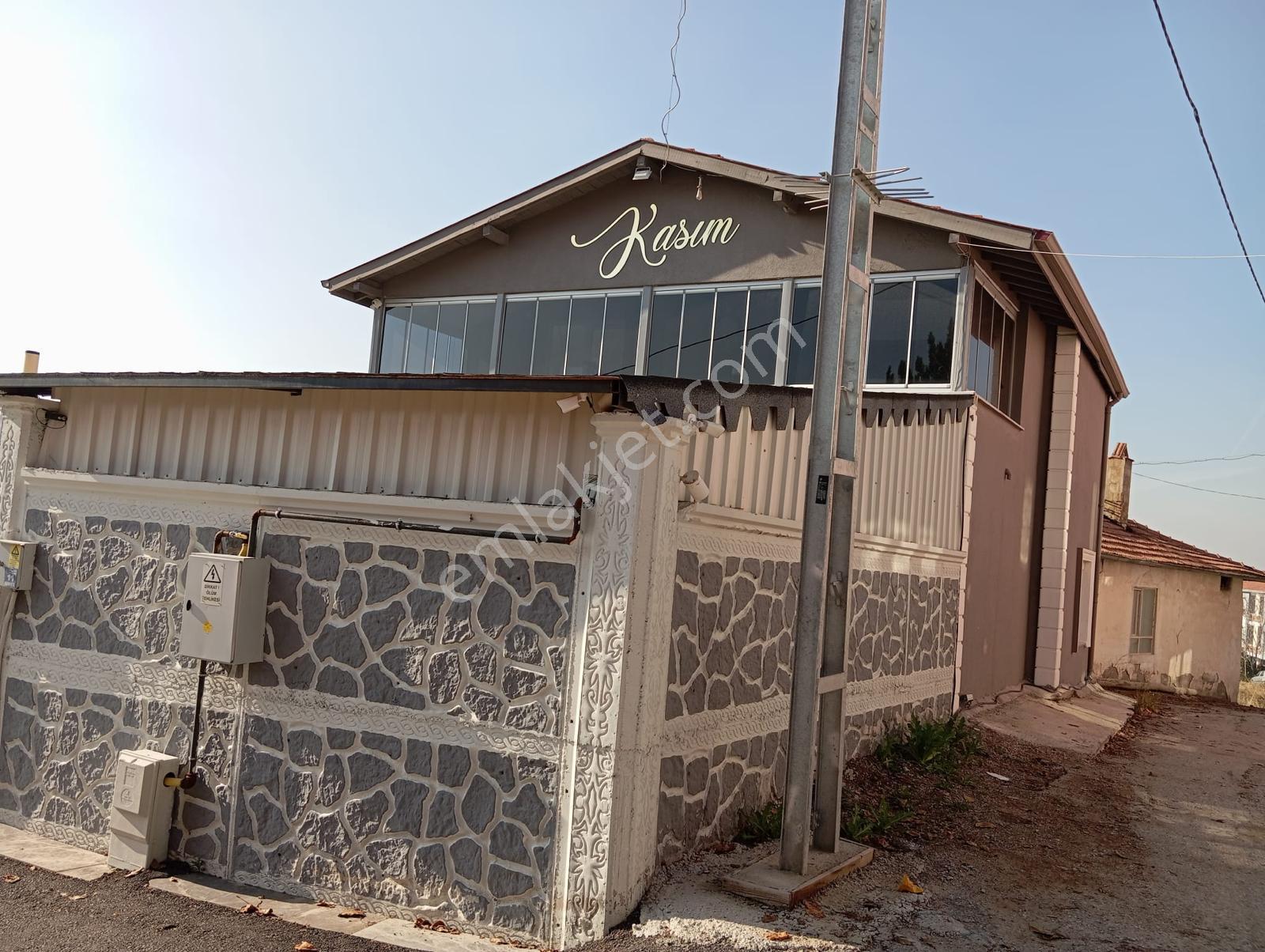 Arkadaş Emlaktan Nadık Civarında Satılık Villa 7.000.000 Tl