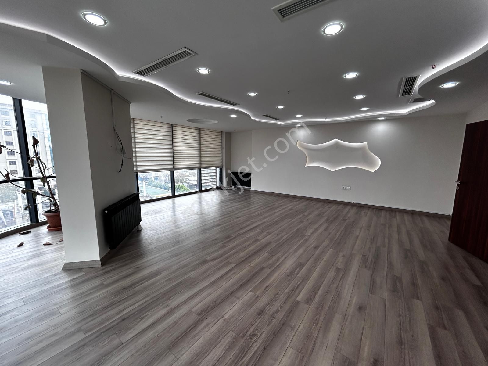 Corner Offıce 2+1 100 M2 Lüks Yapılı Kiralık Ofis - Görsel 18