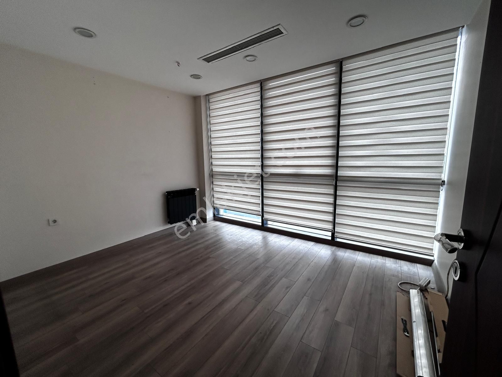 Corner Offıce 2+1 100 M2 Lüks Yapılı Kiralık Ofis - Görsel 21