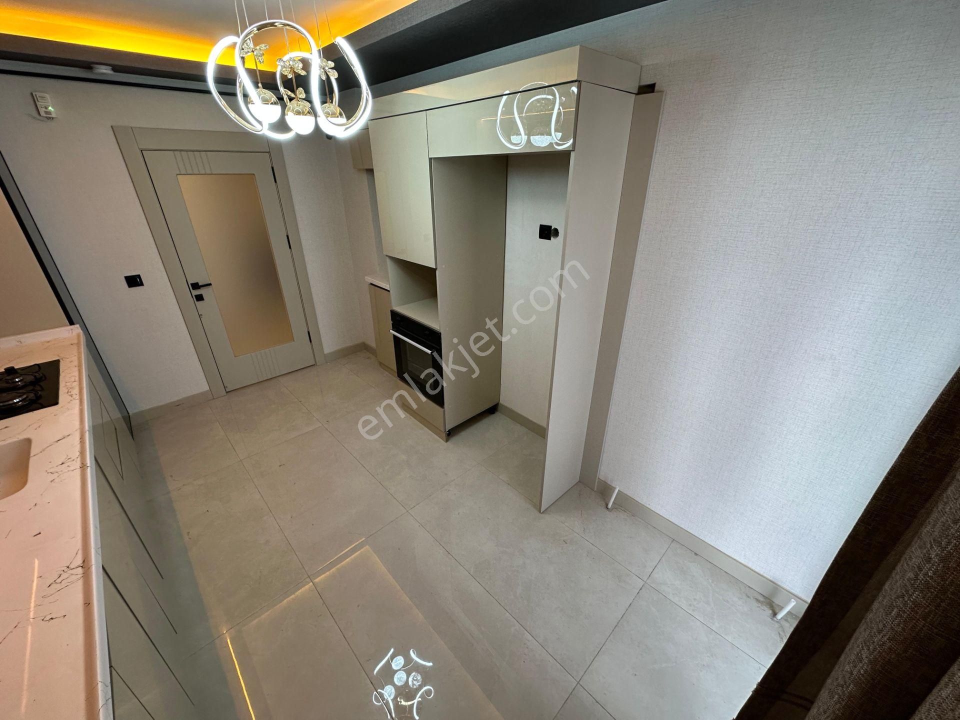 Sincan Yenikent Satılık 3+1 Daire E.banyo Ara Kat Geniş - Görsel 9