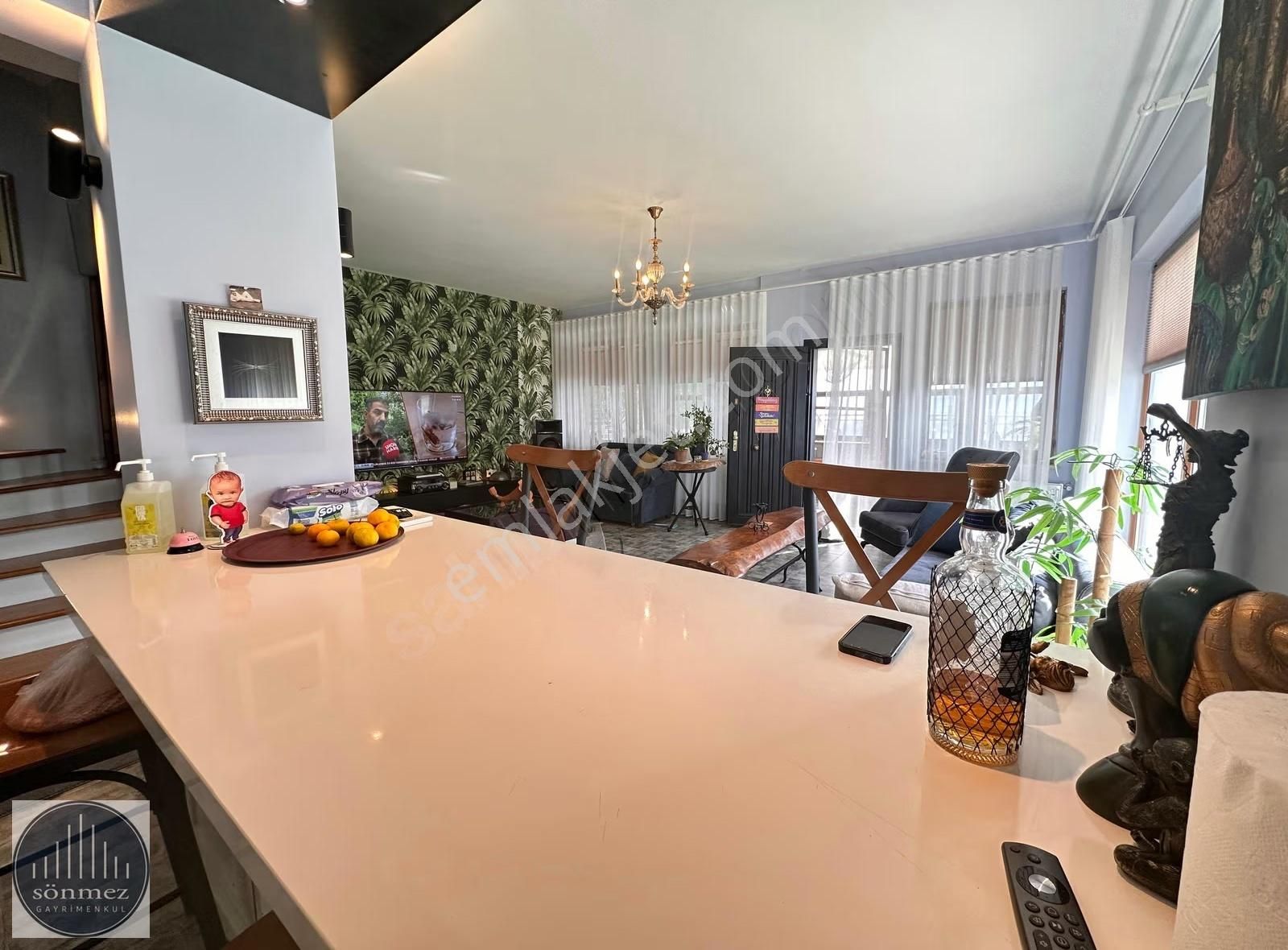 Sönmez'den Perşembede Satılık 4 Katlı Fırsat Villa - Görsel 8