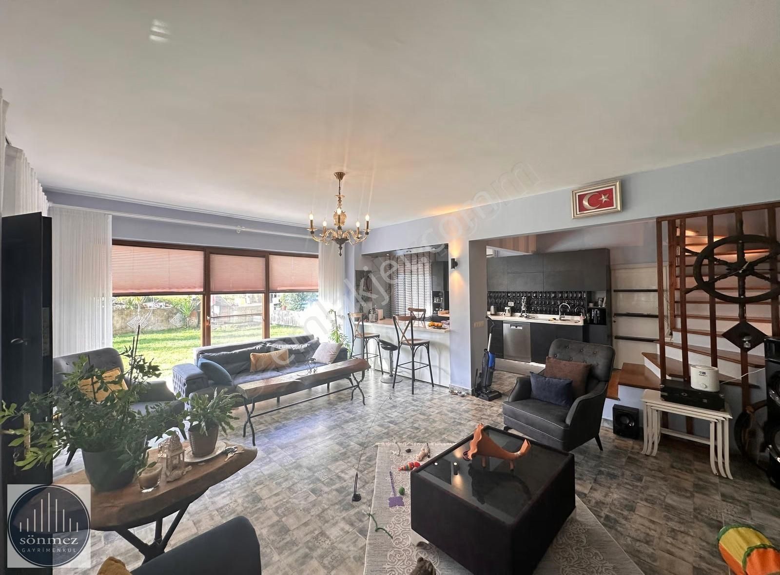 Sönmez'den Perşembede Satılık 4 Katlı Fırsat Villa - Görsel 4