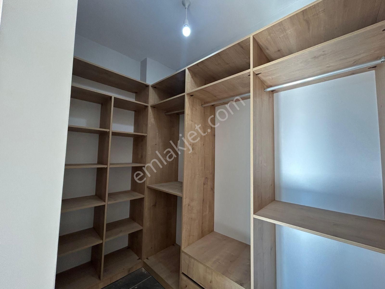 Havuzlu Güvenlikli Sitede 3+1 140 M² Ultra Lüks Daire Modern - Görsel 3