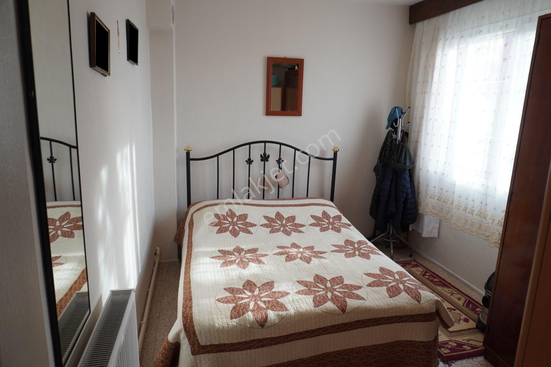 Güzeltepede Satılık 175m2 Arsa Üzerinde 4katlı Bina Çiğliserkan - Görsel 22