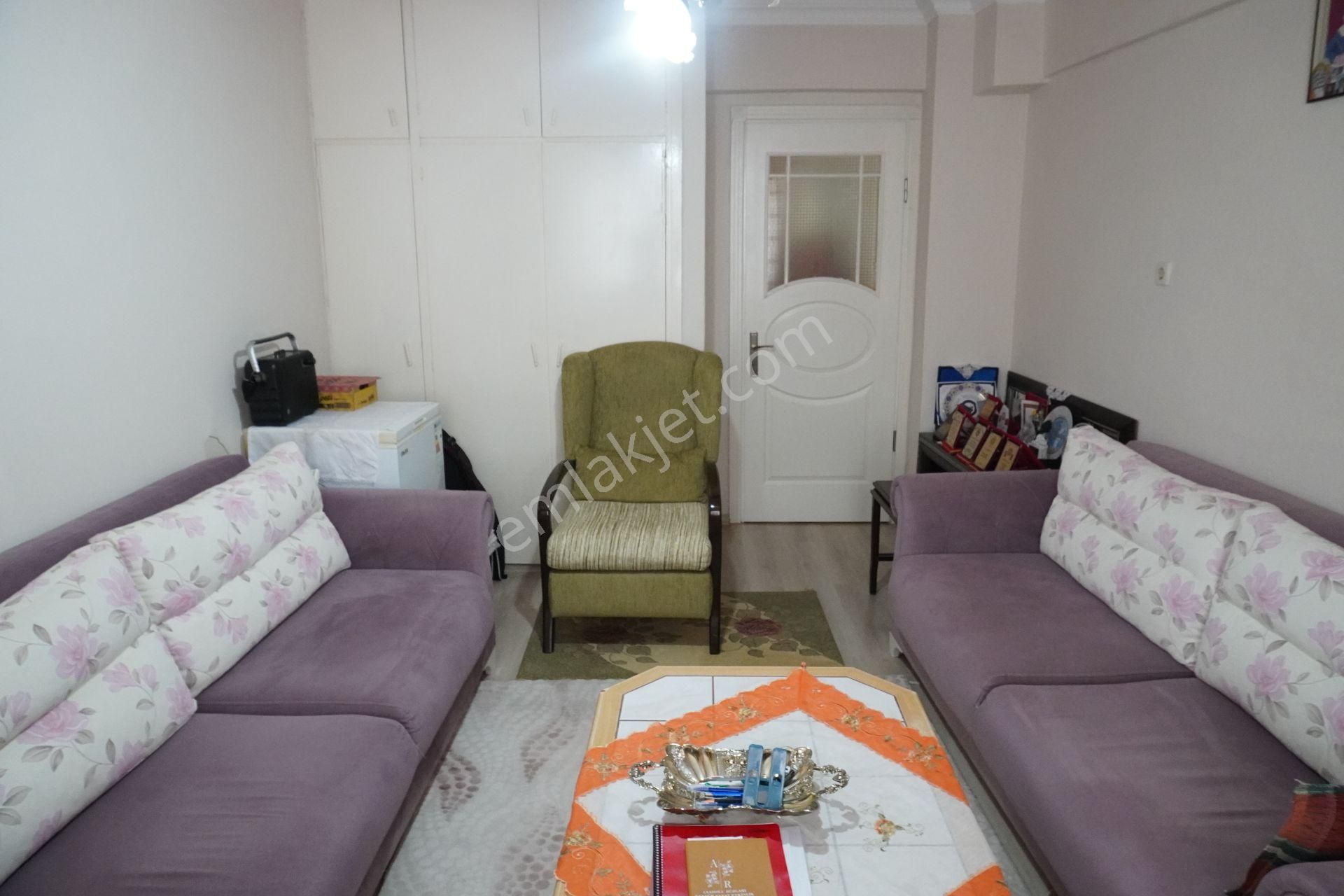 Güzeltepede Satılık 175m2 Arsa Üzerinde 4katlı Bina Çiğliserkan - Görsel 9