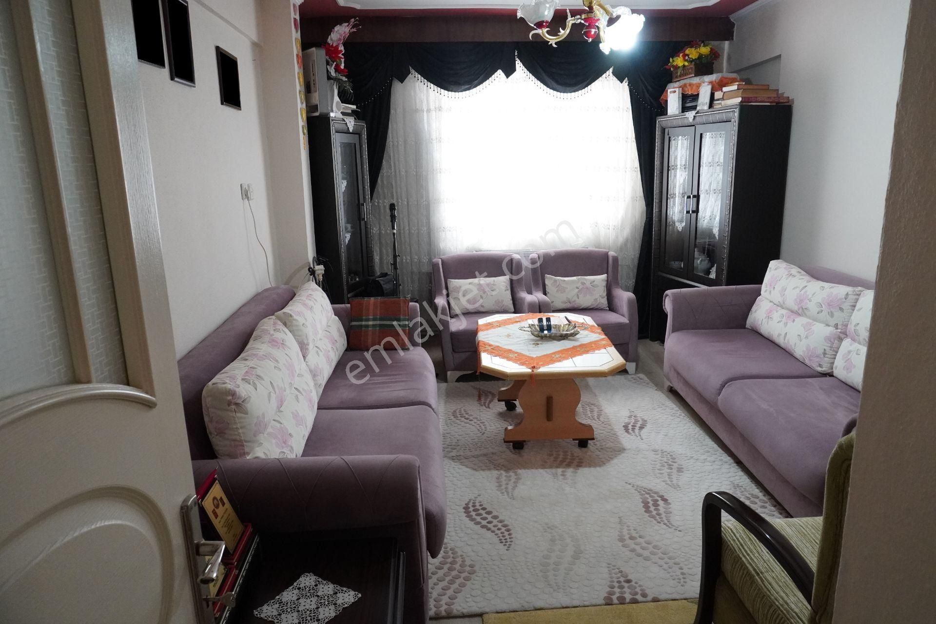 Güzeltepede Satılık 175m2 Arsa Üzerinde 4katlı Bina Çiğliserkan - Görsel 5