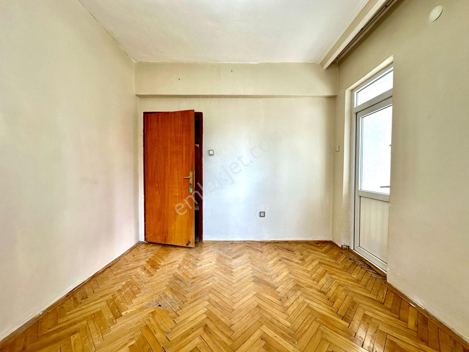Kalecik Emlak'tan Çift Banyo Asansörlü, Güney Cephe 3+1 125m² - Görsel 11