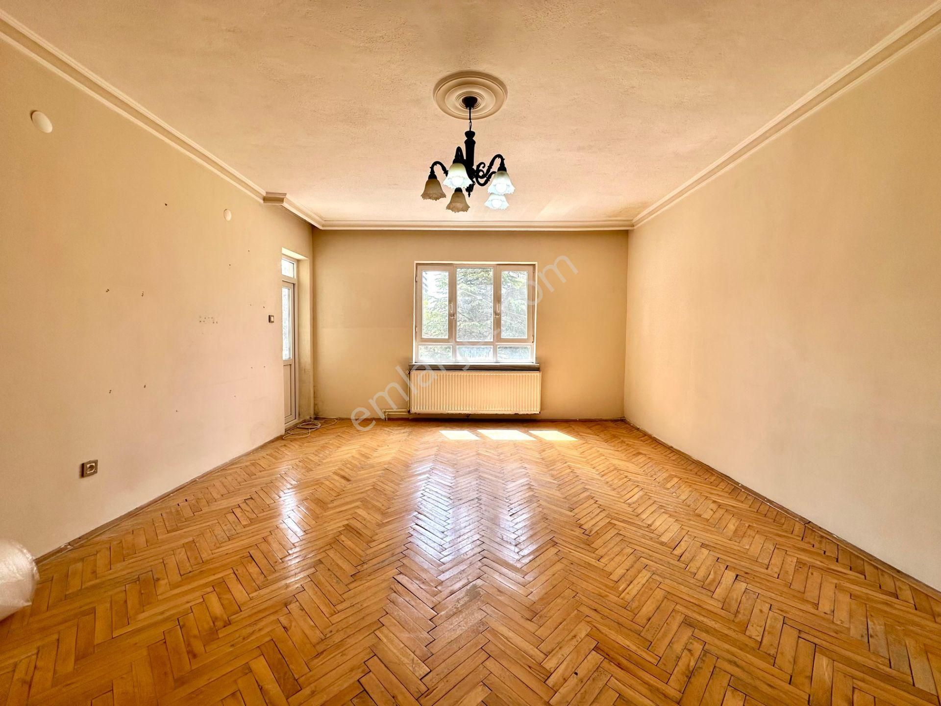 Kalecik Emlak'tan Çift Banyo Asansörlü, Güney Cephe 3+1 125m² - Görsel 8