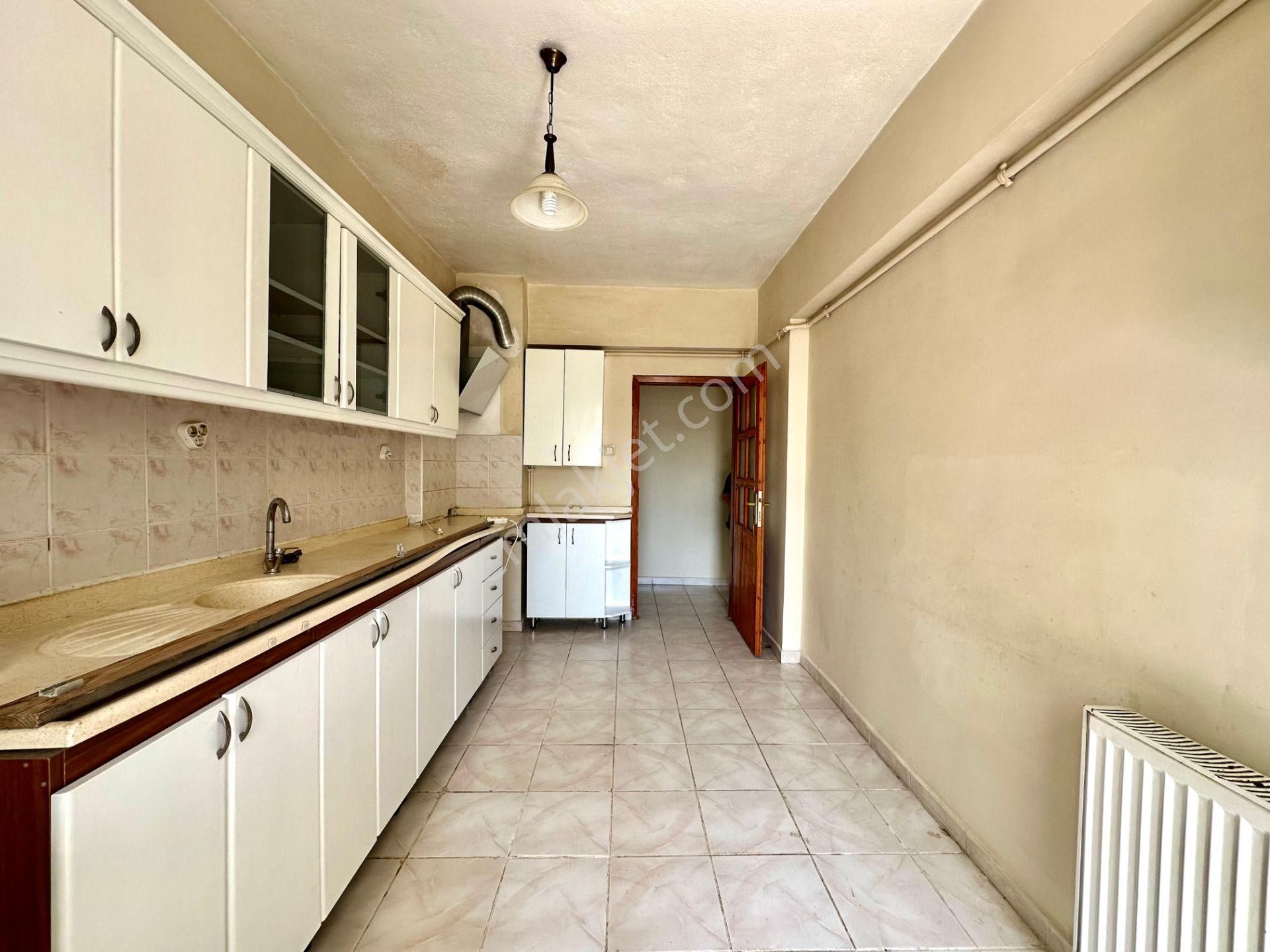 Kalecik Emlak'tan Çift Banyo Asansörlü, Güney Cephe 3+1 125m² - Görsel 5