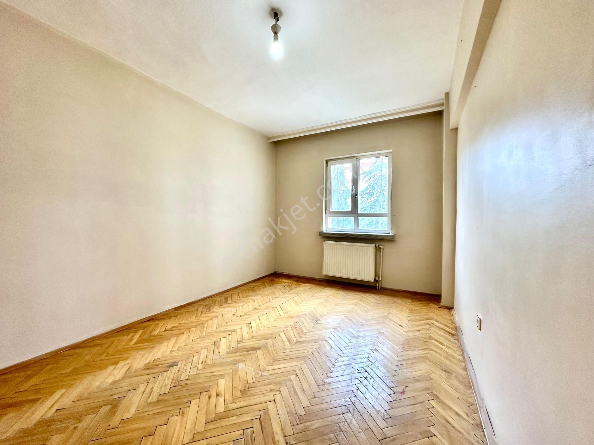Kalecik Emlak'tan Çift Banyo Asansörlü, Güney Cephe 3+1 125m² - Görsel 15