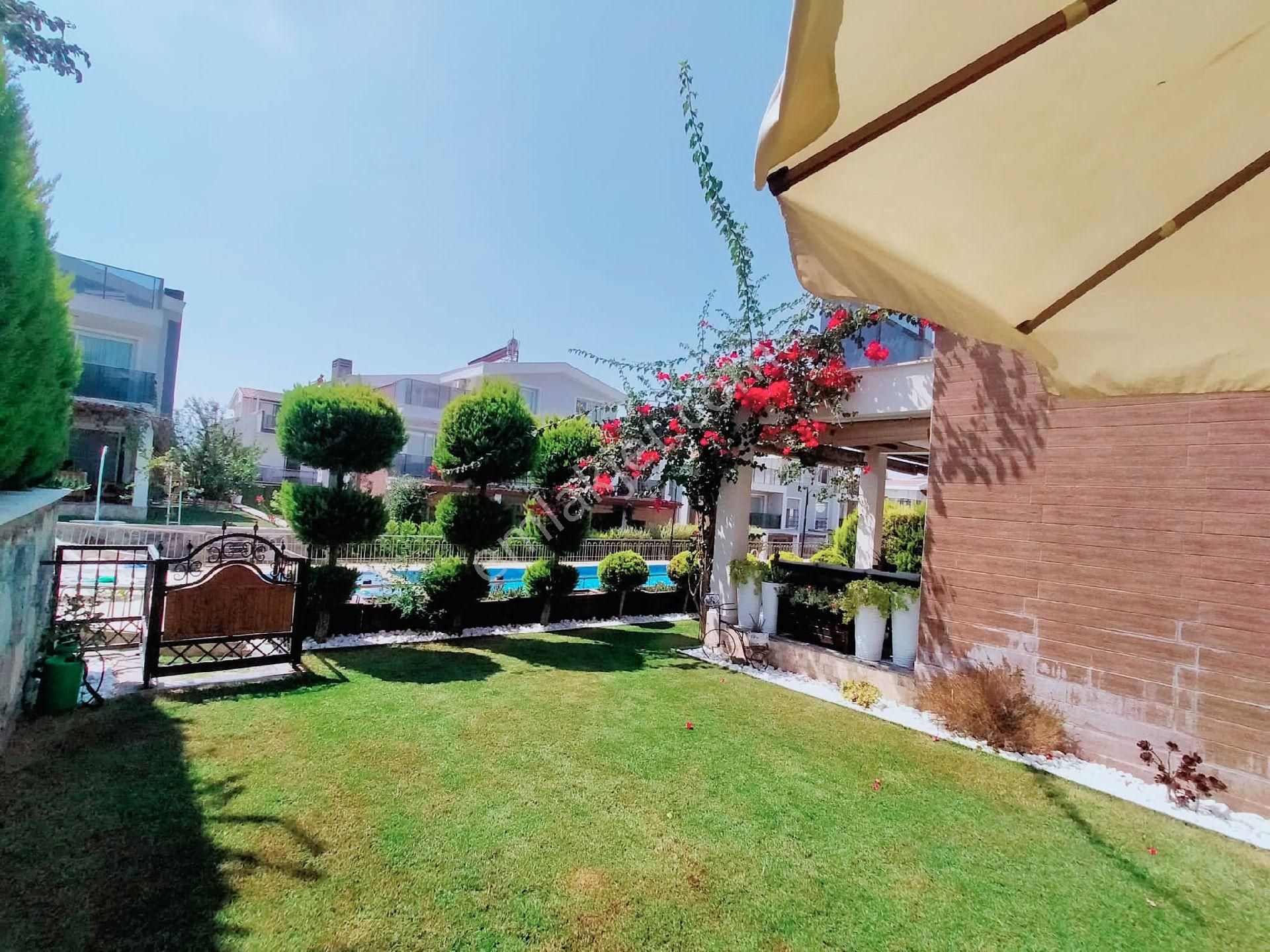 Soğucak Ta Manzaralı Ortak Havuzlu Köşe Konumlu 5+2 Villa - Görsel 3