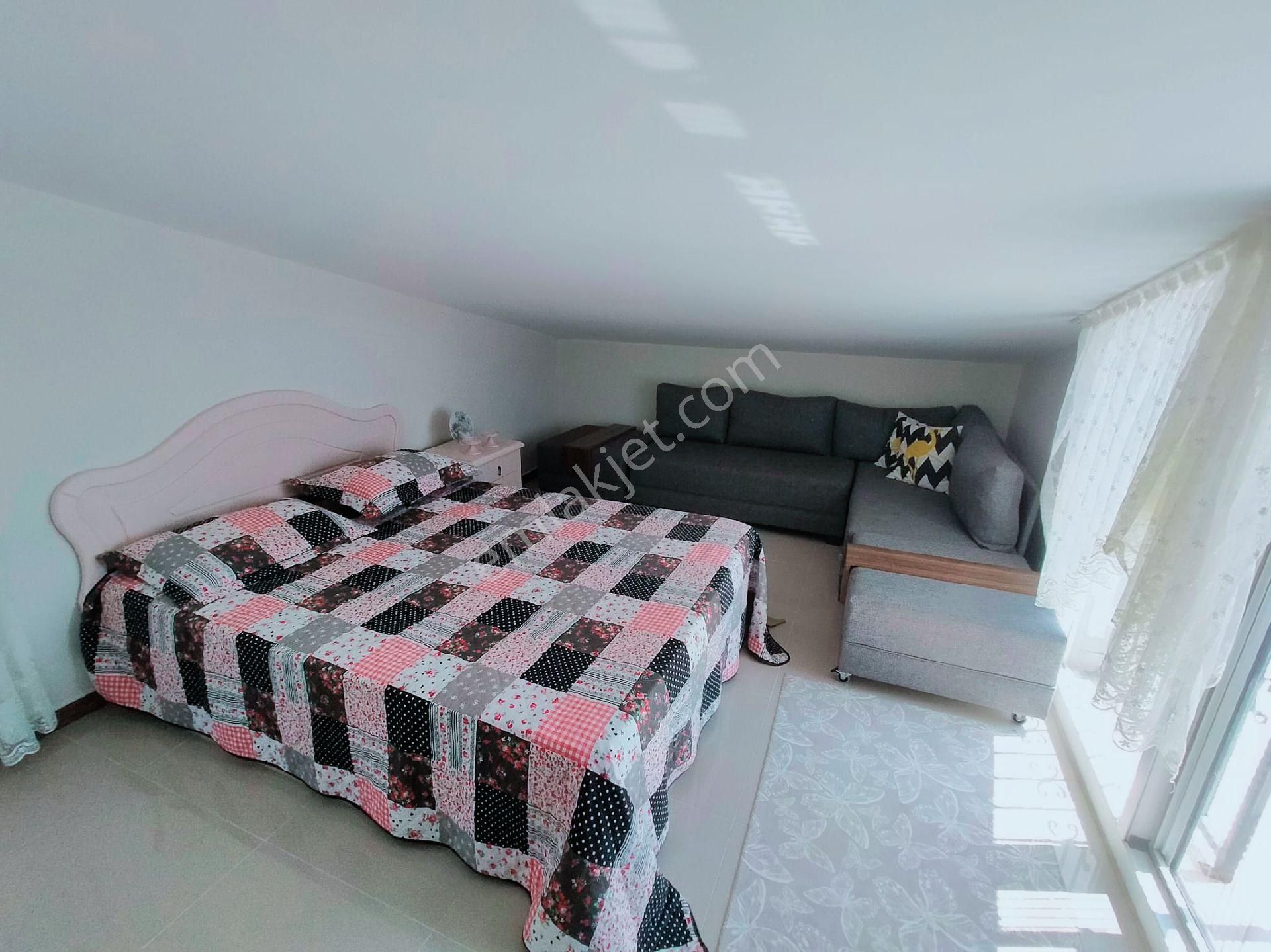 Soğucak Ta Manzaralı Ortak Havuzlu Köşe Konumlu 5+2 Villa - Görsel 13