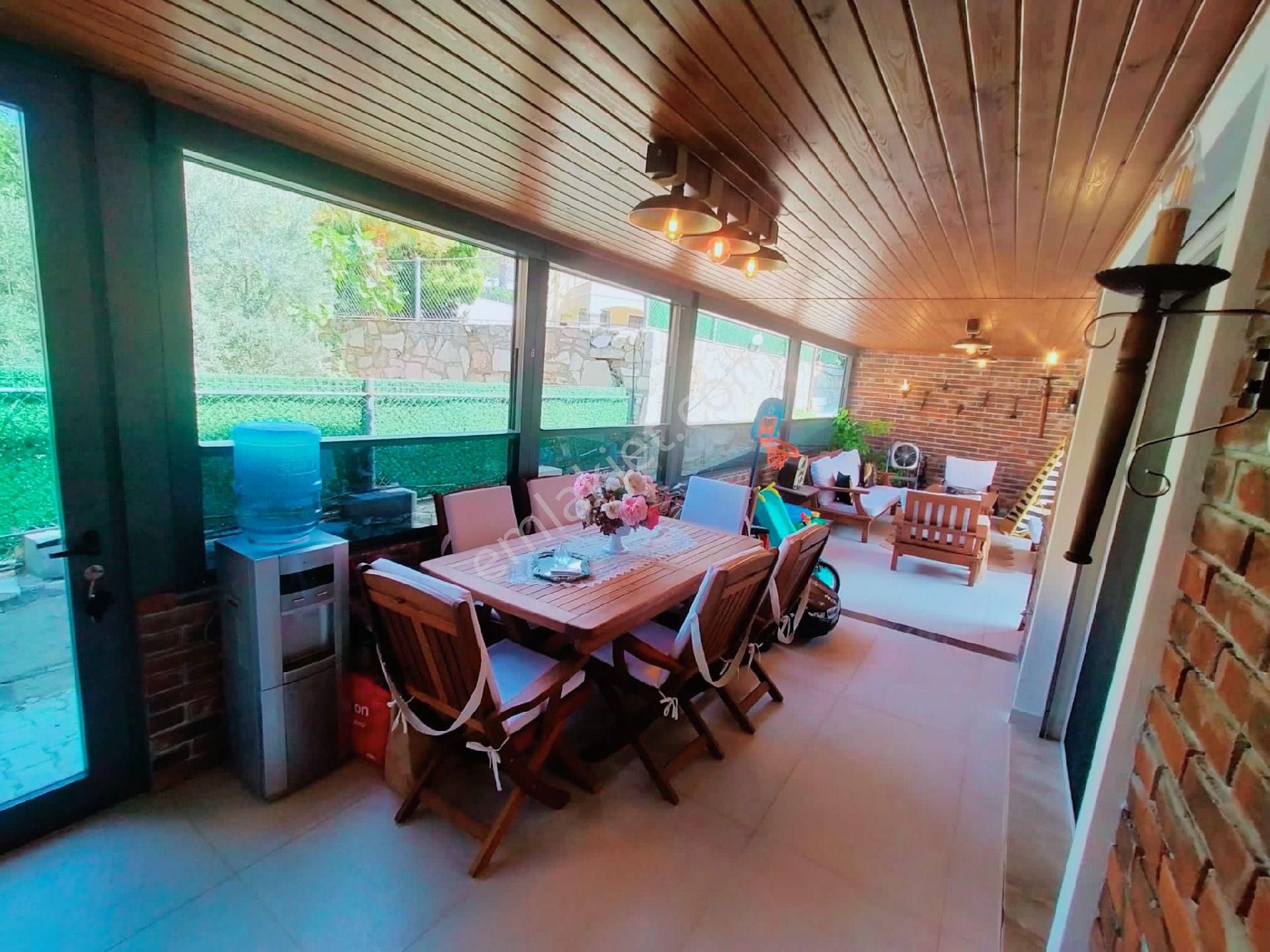 Soğucak Ta Manzaralı Ortak Havuzlu Köşe Konumlu 5+2 Villa - Görsel 9