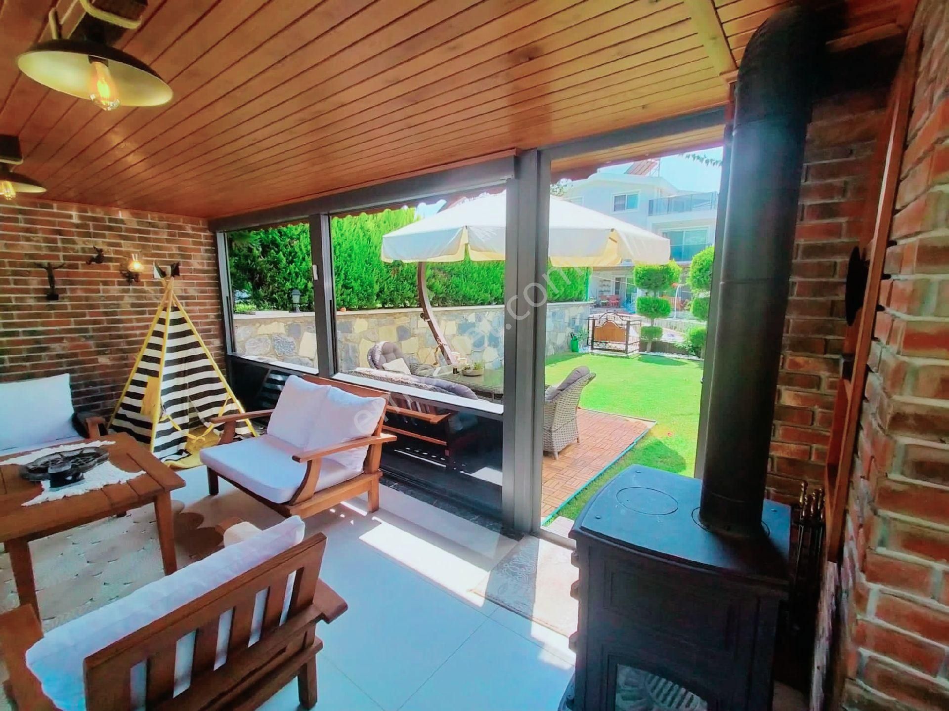 Soğucak Ta Manzaralı Ortak Havuzlu Köşe Konumlu 5+2 Villa - Görsel 14