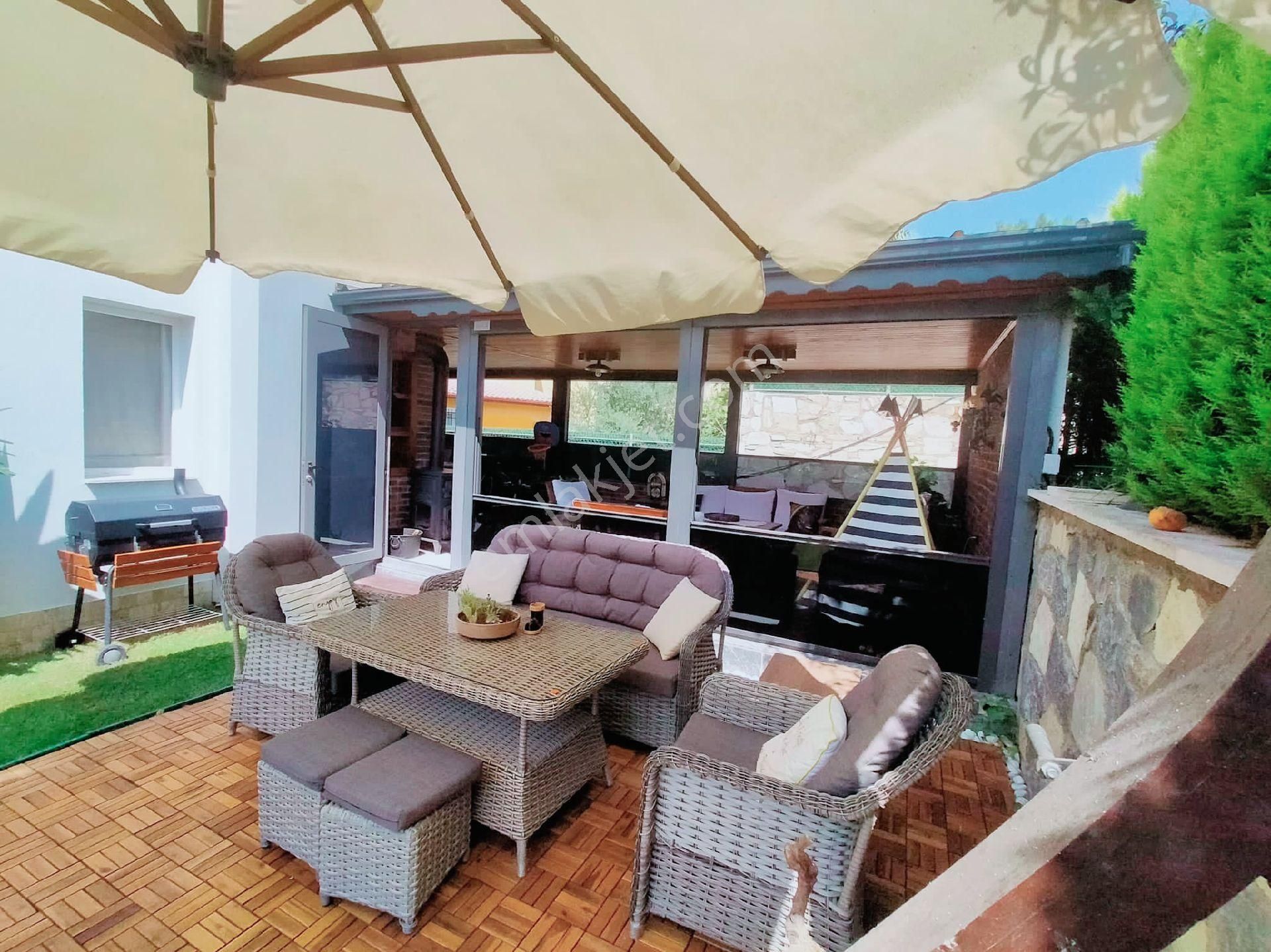 Soğucak Ta Manzaralı Ortak Havuzlu Köşe Konumlu 5+2 Villa - Görsel 2