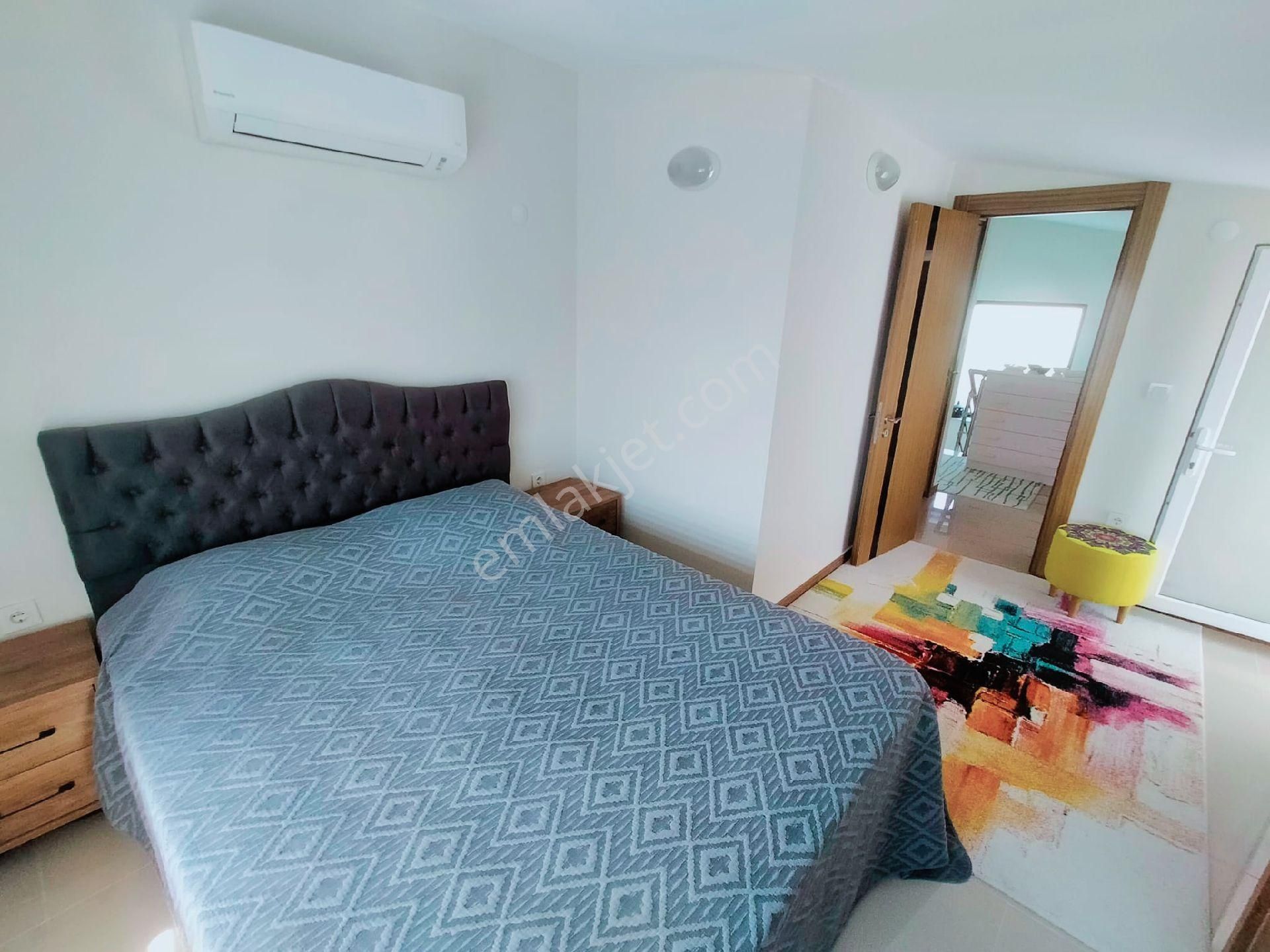 Soğucak Ta Manzaralı Ortak Havuzlu Köşe Konumlu 5+2 Villa - Görsel 25