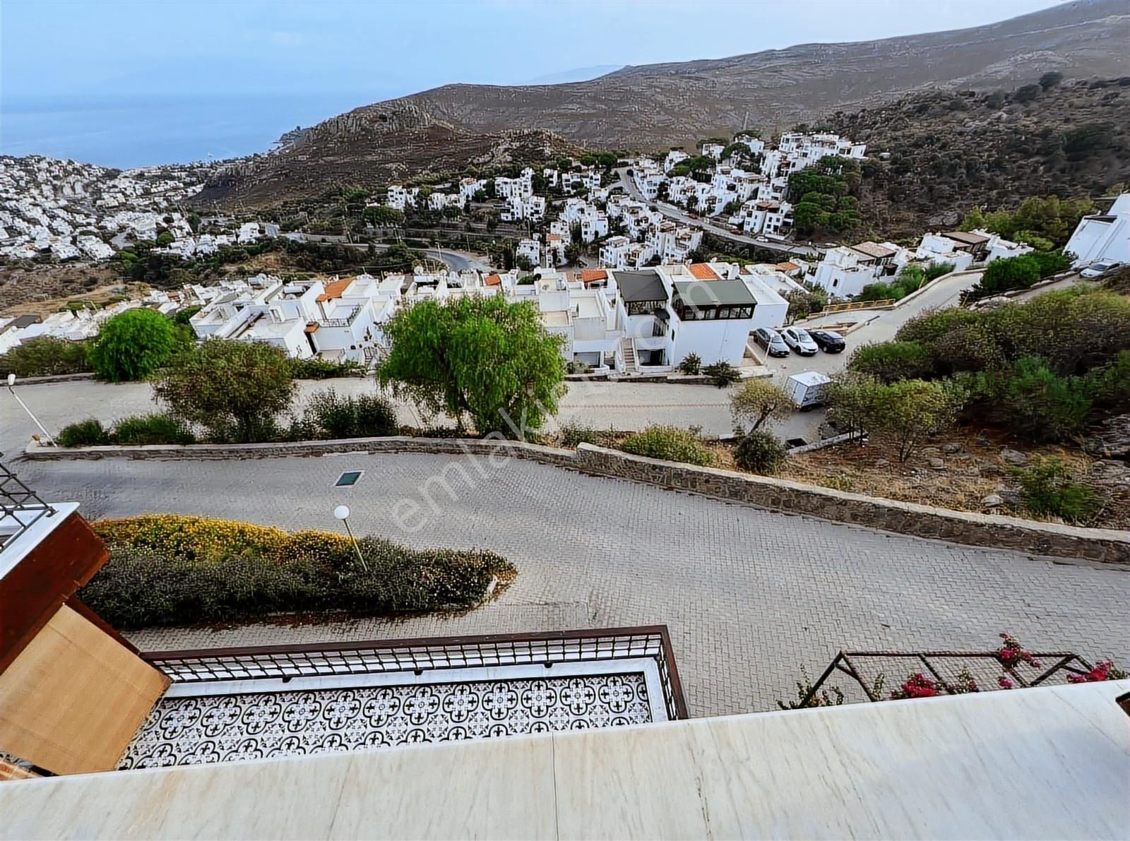 Bodrum Bağla- Bankevler Sitesinde Satılık 2+1 Üst Kat Daire - Görsel 13