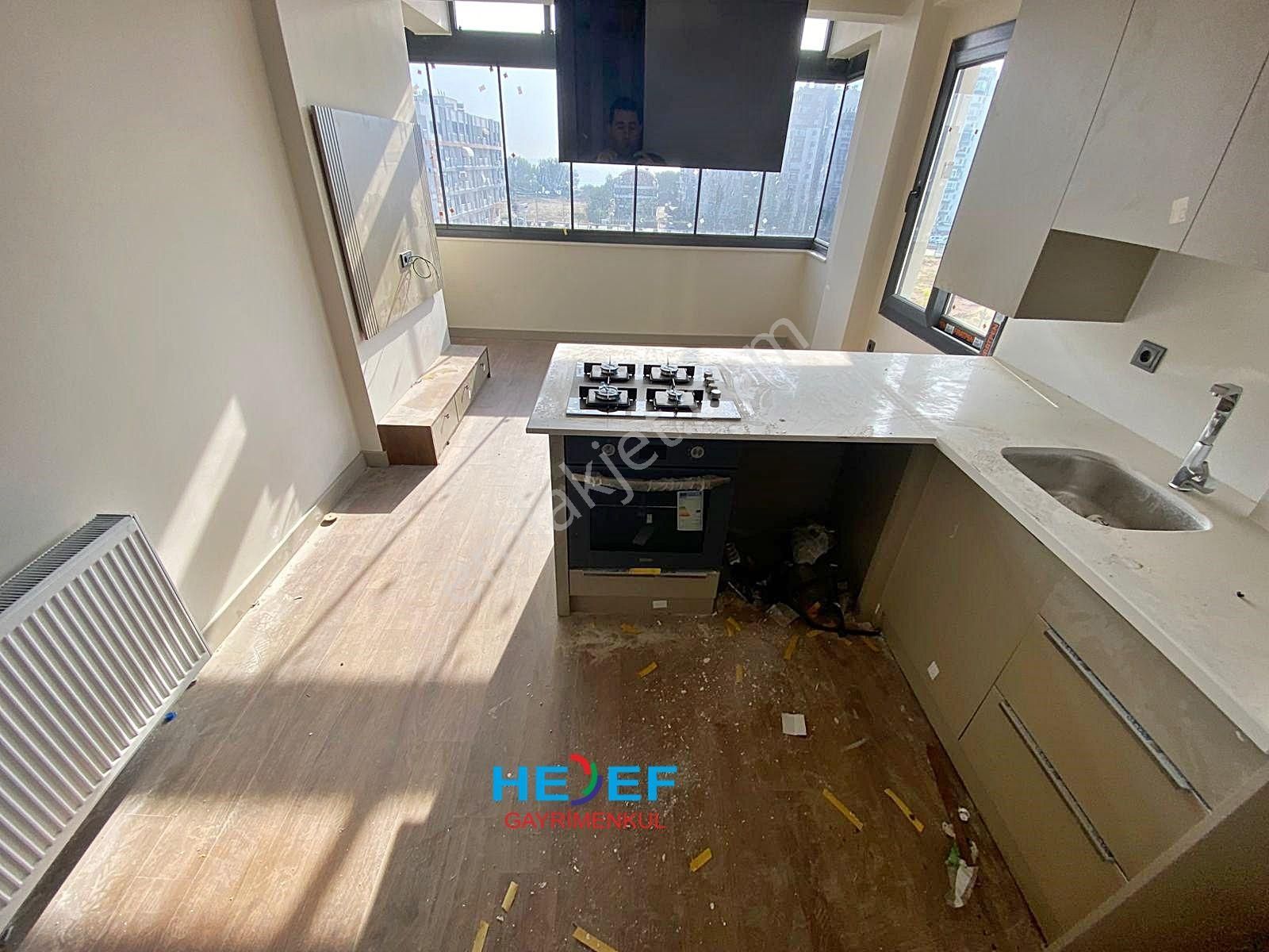 Hedef'ten Anayola Yakın Deniz Manzaralı Kiralık 1+1 Daire - Görsel 3