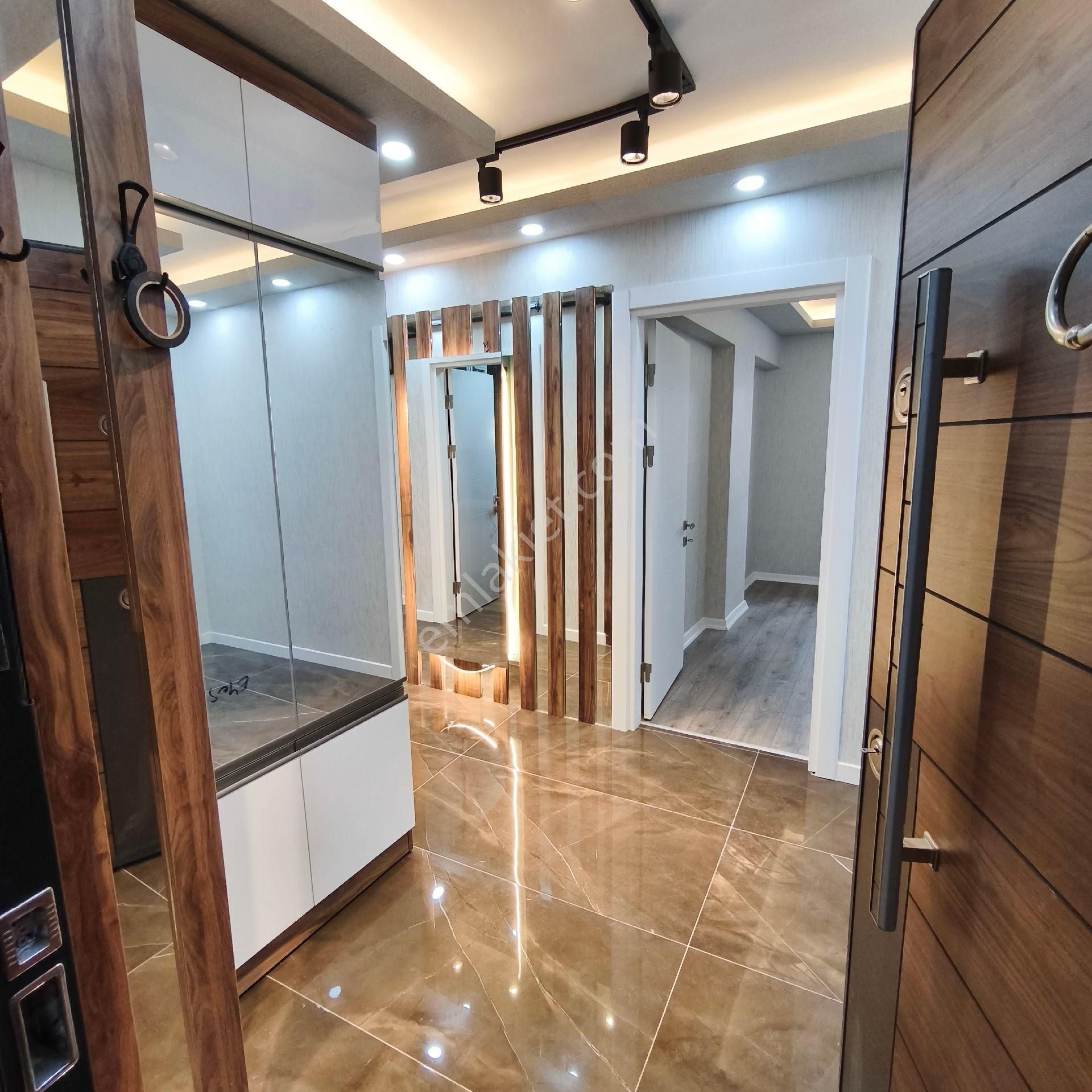 Bi Dünya Emlak Ofisi 3+1 Süvari Mah Kkatta