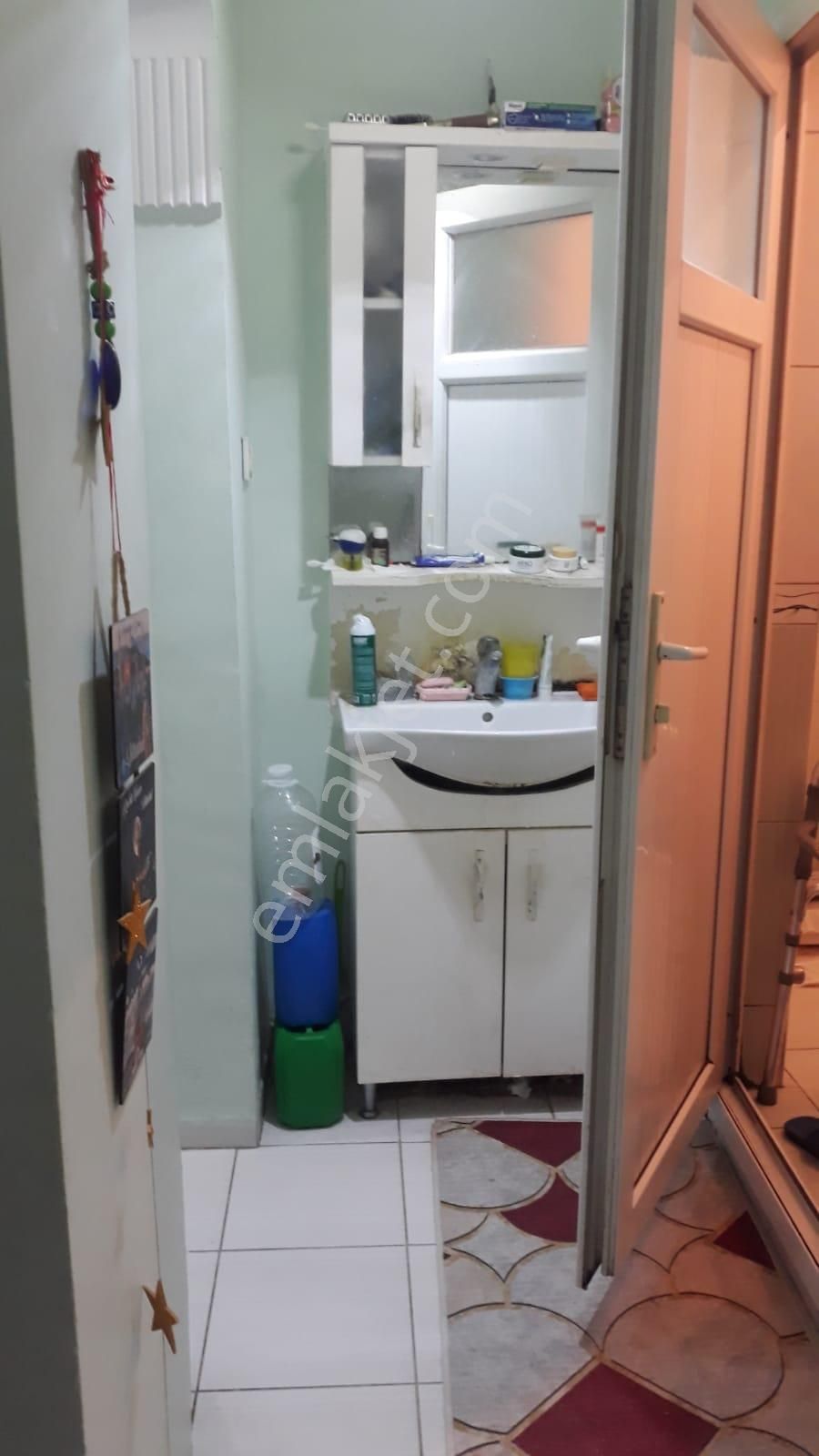 Cerrahpaşa Gayrimenkul Den 2+1 Giriş Kat - Görsel 6