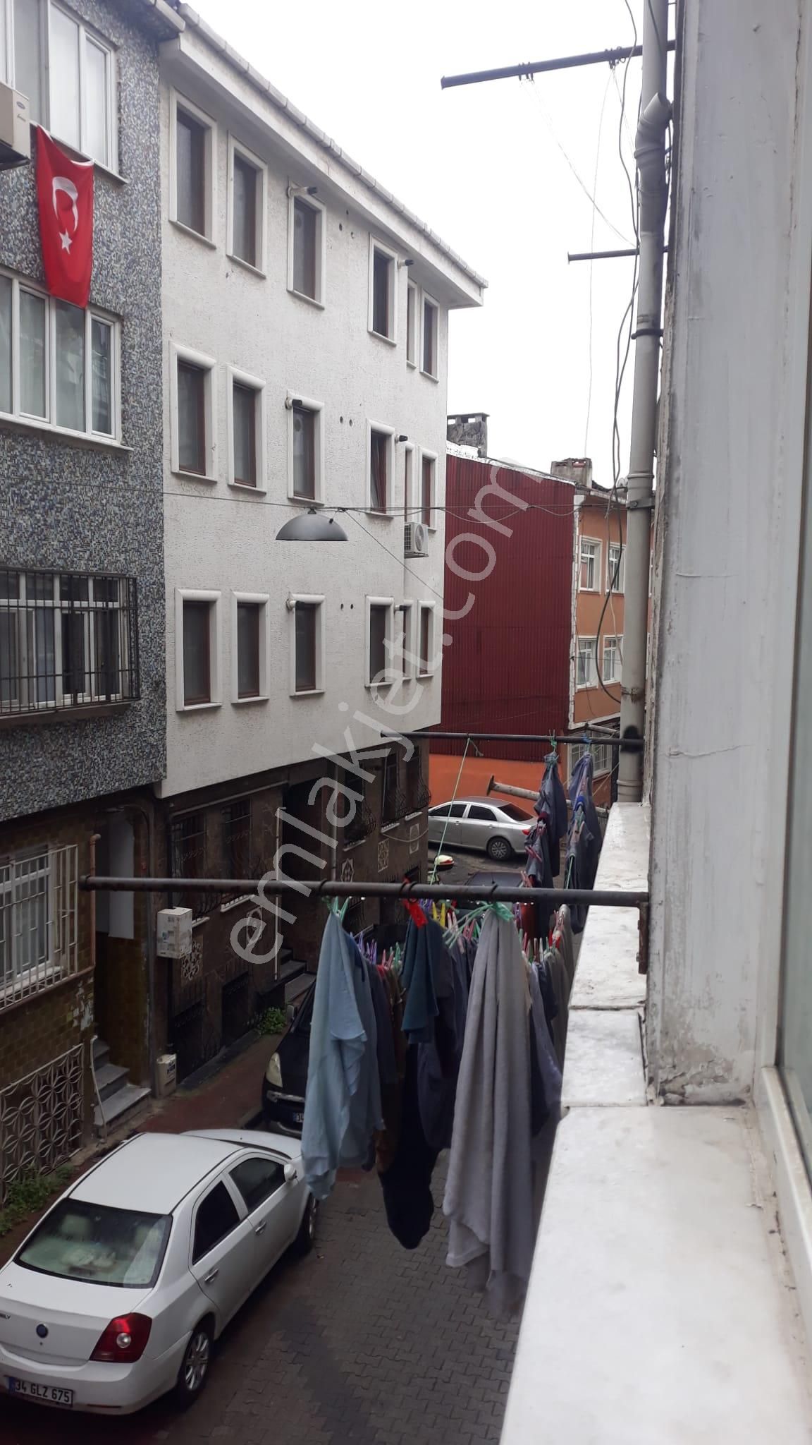 Cerrahpaşa Gayrimenkul Den 2+1 Giriş Kat - Görsel 22