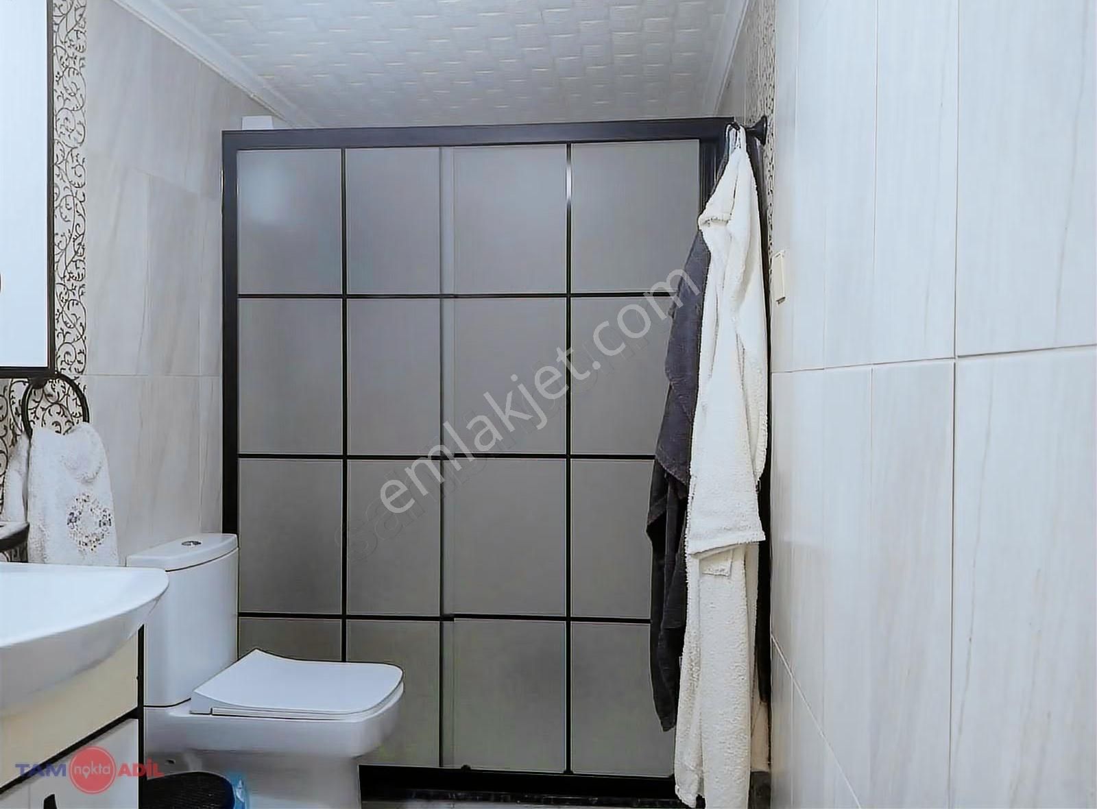 Dikili'nin Kalbinde Satılık 4+2 Dubleks Ayrı Mutfak Daire - Görsel 9