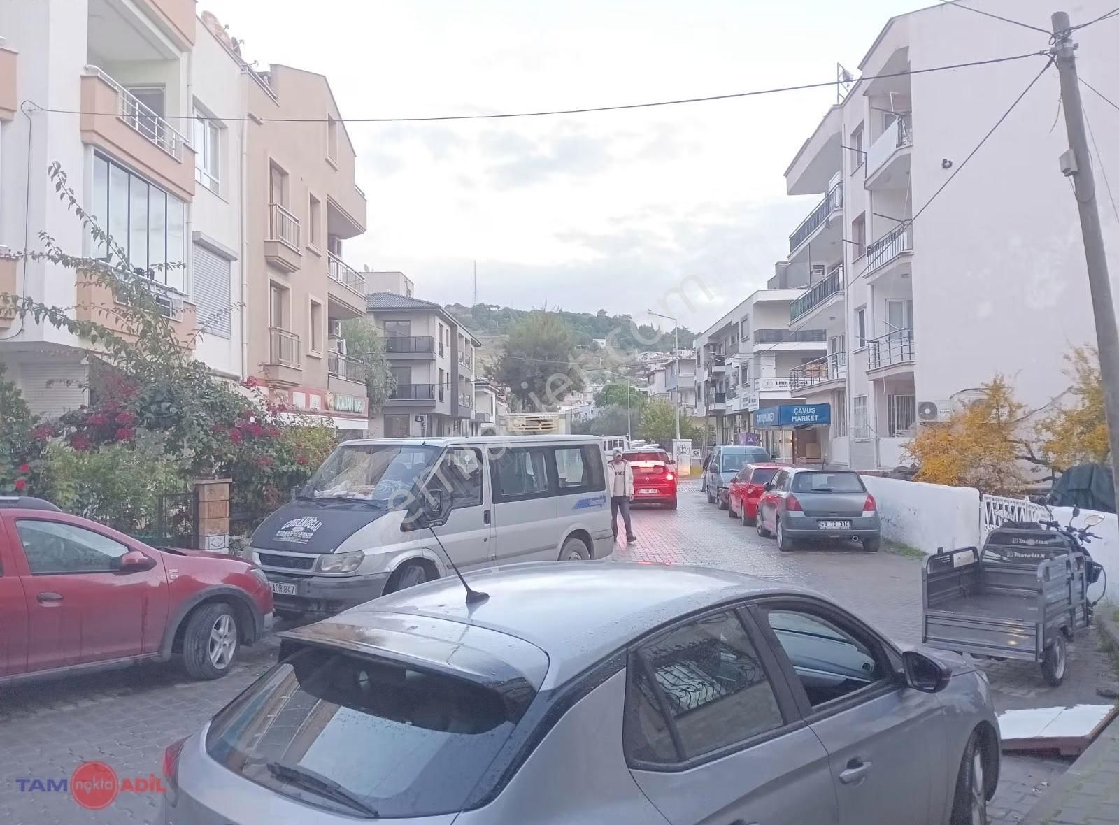 Dikili'nin Kalbinde Satılık 4+2 Dubleks Ayrı Mutfak Daire - Görsel 26