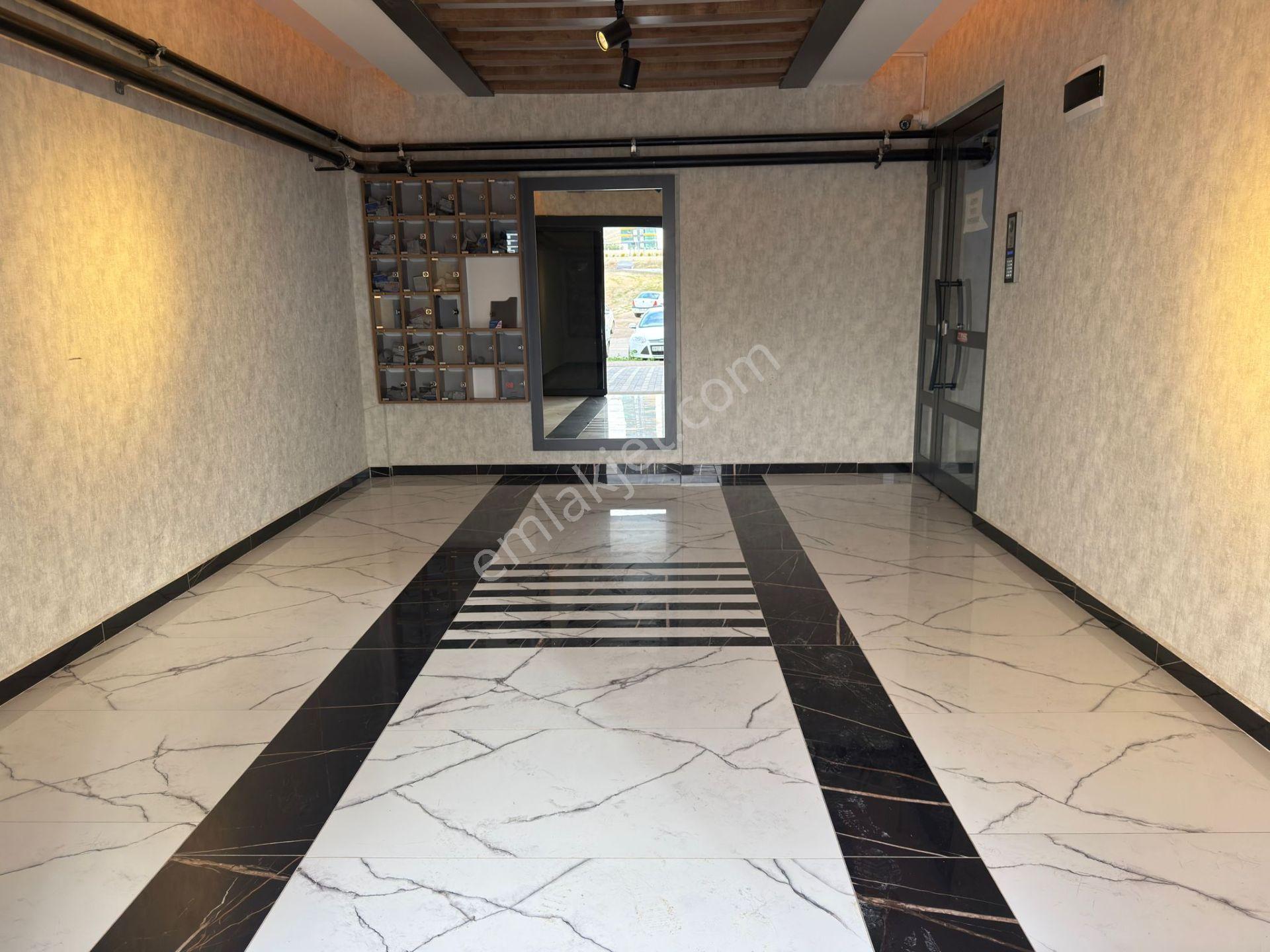 Sincan Mevlana Mah'de 3+1 Sıfır Lüks Yapılı Metroya Ve Hastaneye Yakın Daire - Görsel 24